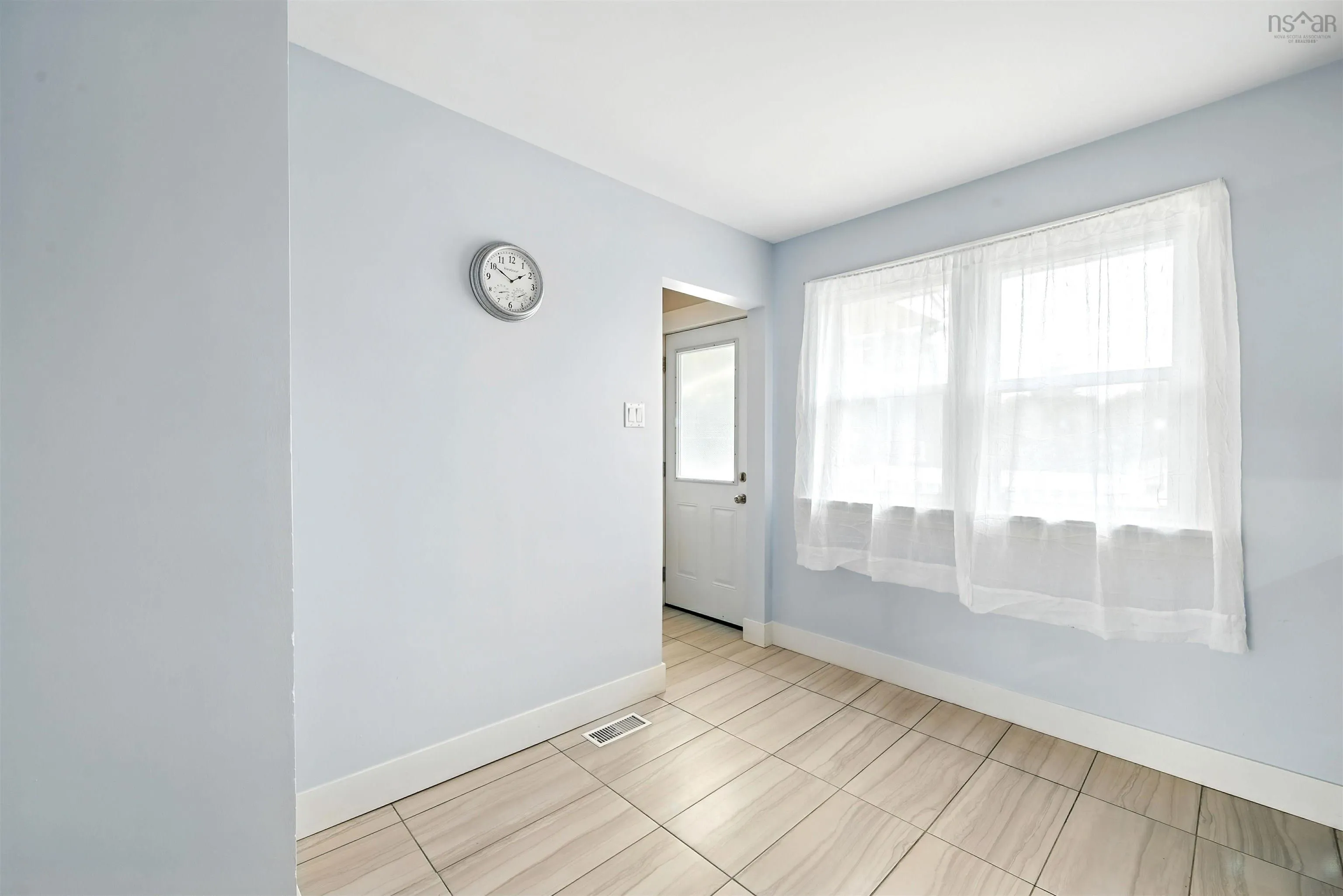 81 Adelaide Avenue, Fairview, NS B3N 2N9, 3 Bedrooms Bedrooms, ,Residential Income,For Sale,Adelaide,202522642