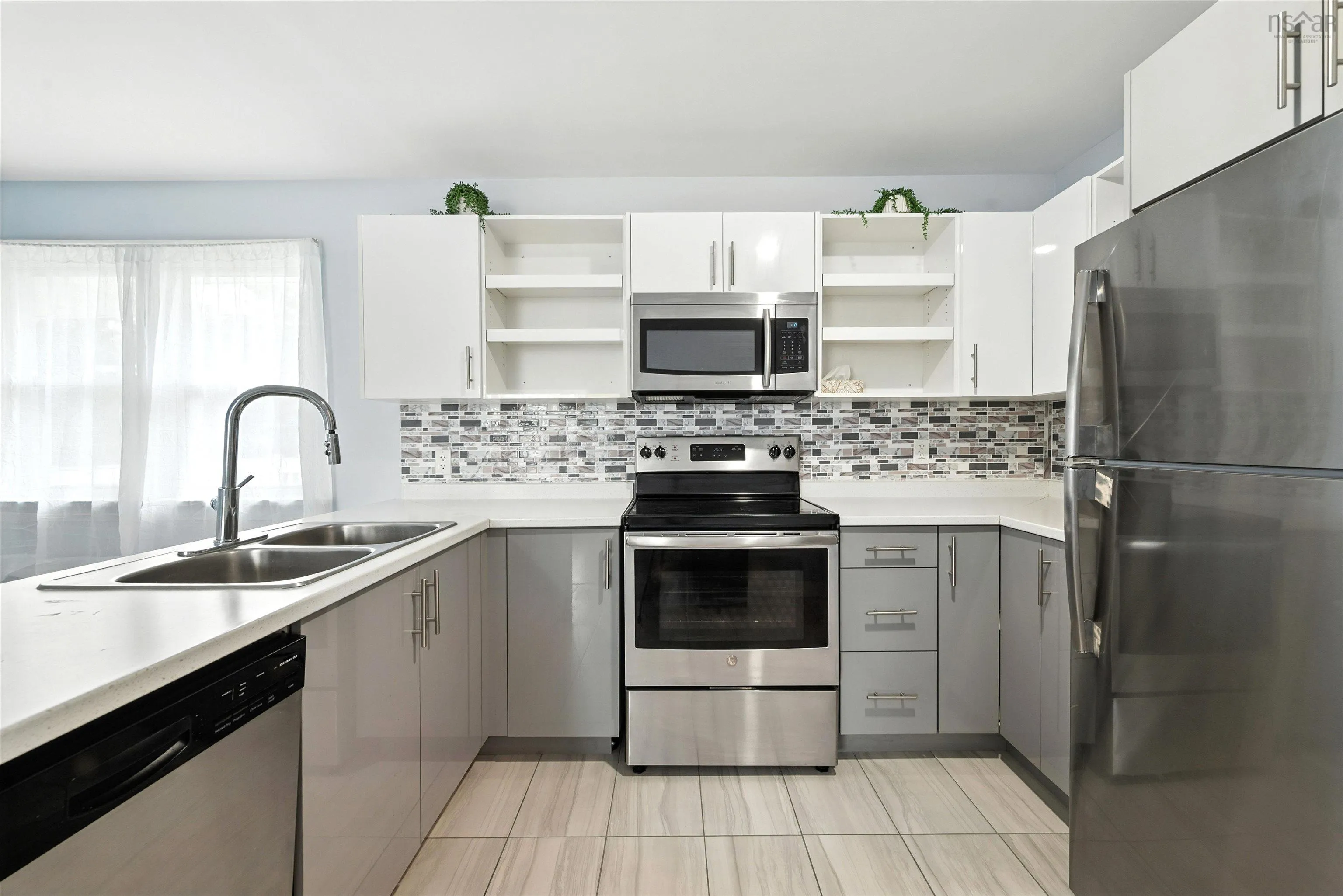 81 Adelaide Avenue, Fairview, NS B3N 2N9, 3 Bedrooms Bedrooms, ,Residential Income,For Sale,Adelaide,202522642