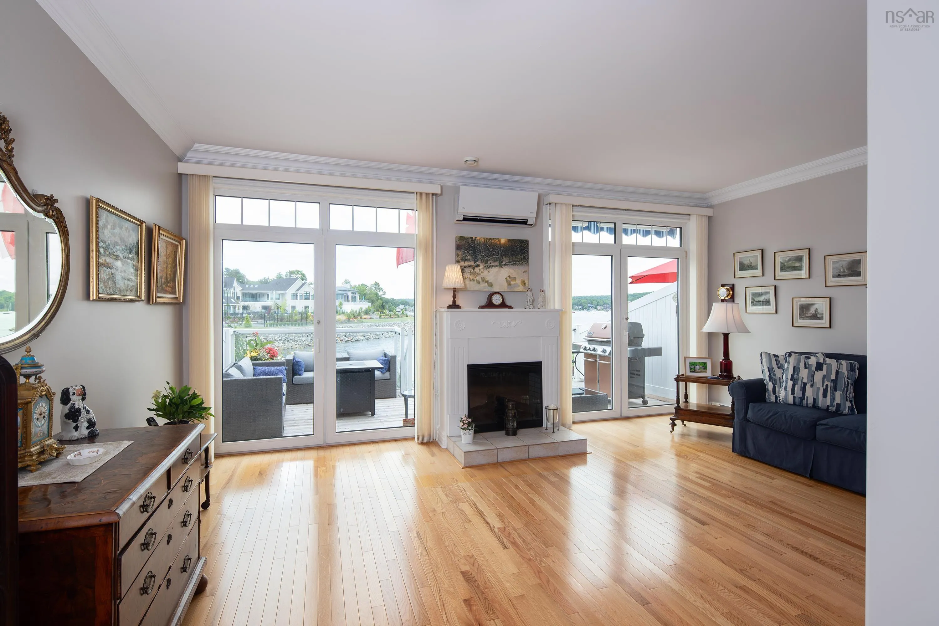 4 Arthur Lismer Court, Bedford, NS B4A 4B4, 3 Bedrooms Bedrooms, ,4 BathroomsBathrooms,Residential,For Sale,Arthur Lismer,202516561
