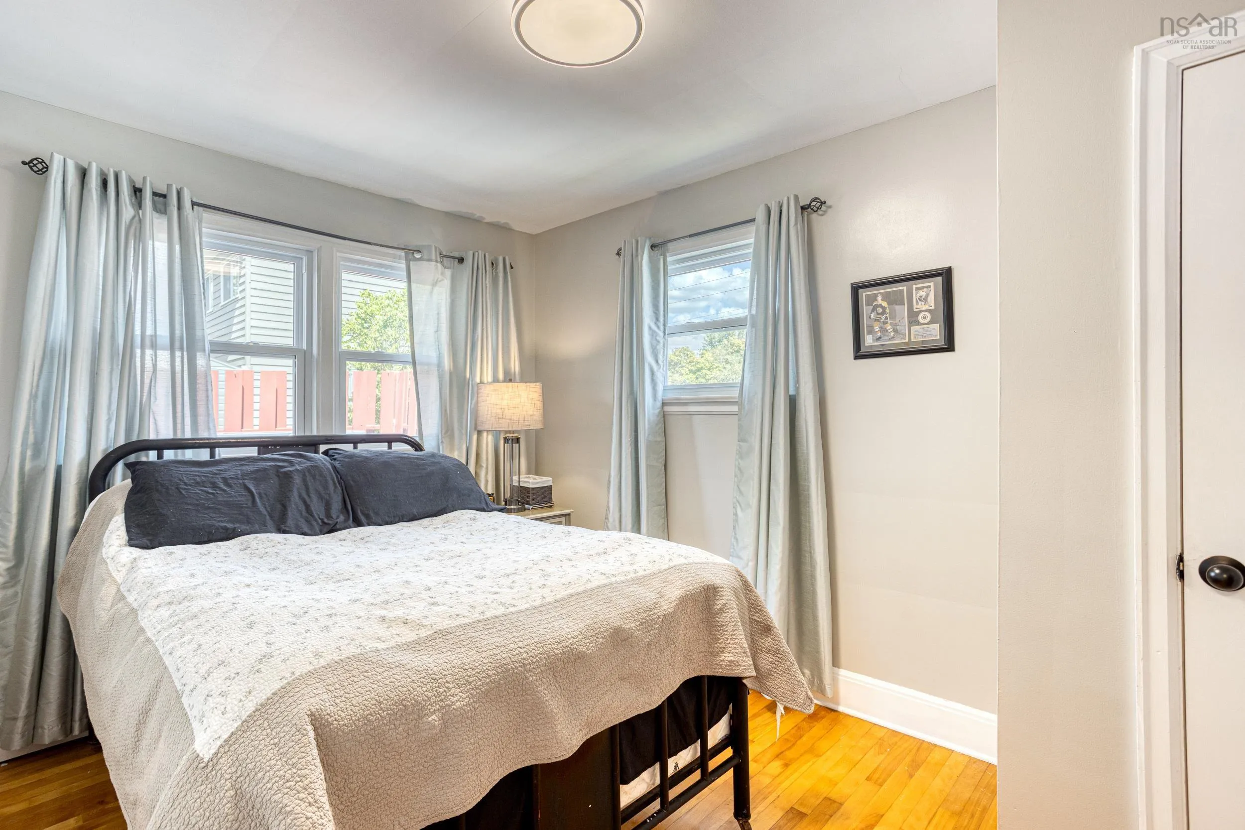 7041 Pearson Drive, Halifax, NS B3L 2K7, 2 Bedrooms Bedrooms, ,2 BathroomsBathrooms,Residential,For Sale,Pearson,202521408