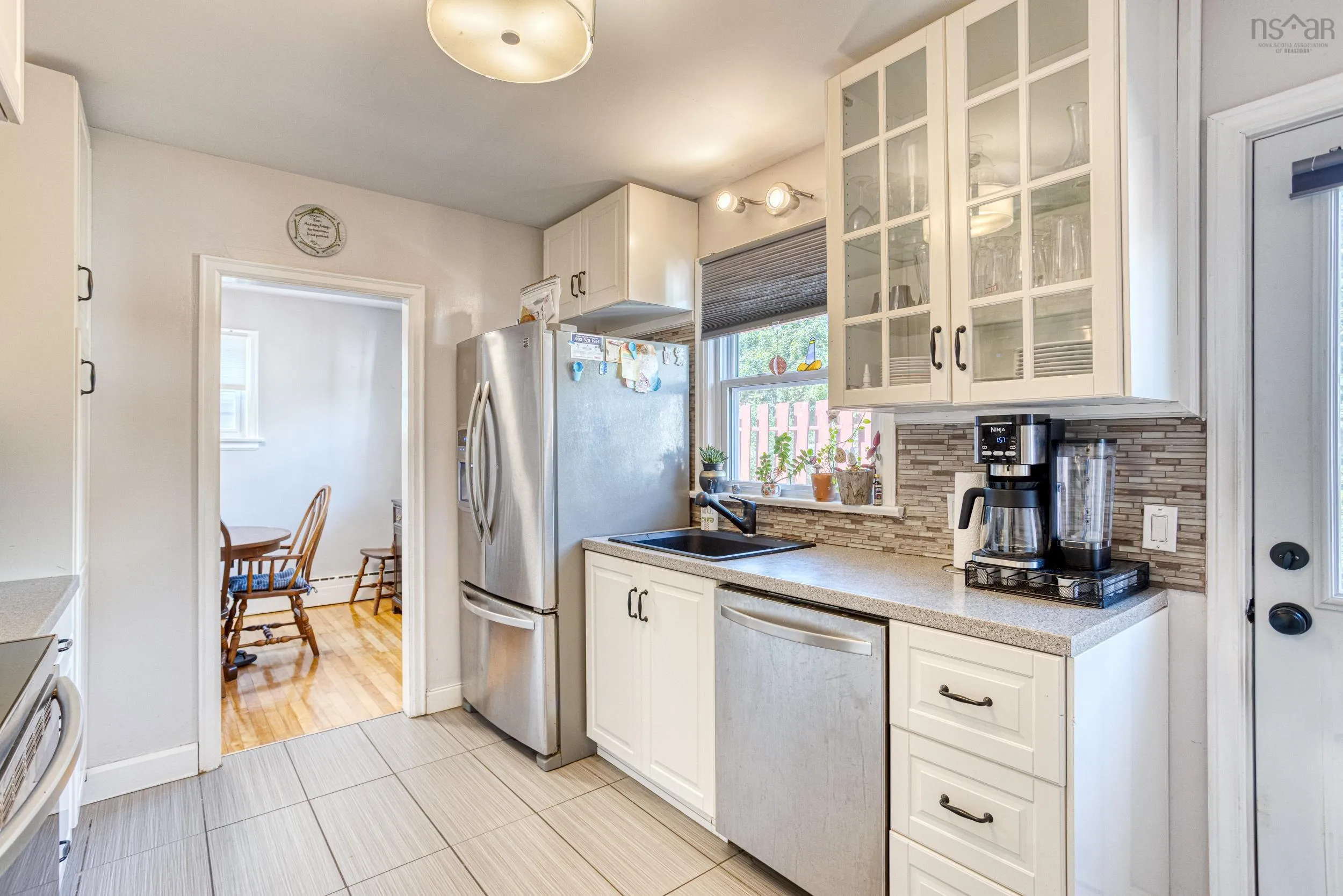 7041 Pearson Drive, Halifax, NS B3L 2K7, 2 Bedrooms Bedrooms, ,2 BathroomsBathrooms,Residential,For Sale,Pearson,202521408