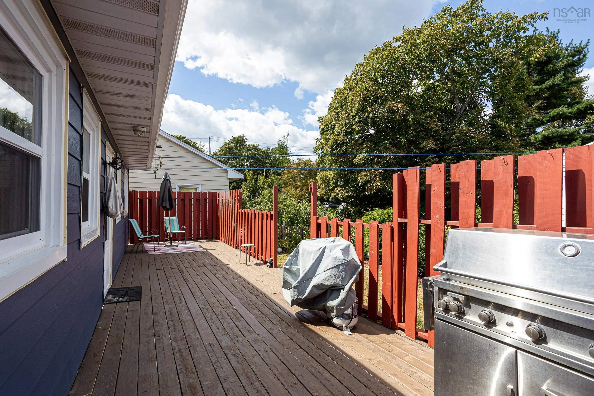 7041 Pearson Drive, Halifax, NS B3L 2K7, 2 Bedrooms Bedrooms, ,2 BathroomsBathrooms,Residential,For Sale,Pearson,202521408