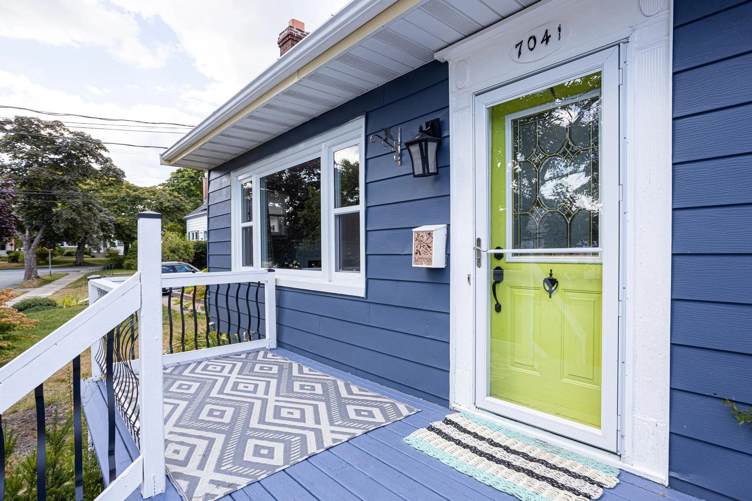 7041 Pearson Drive, Halifax, NS B3L 2K7, 2 Bedrooms Bedrooms, ,2 BathroomsBathrooms,Residential,For Sale,Pearson,202521408