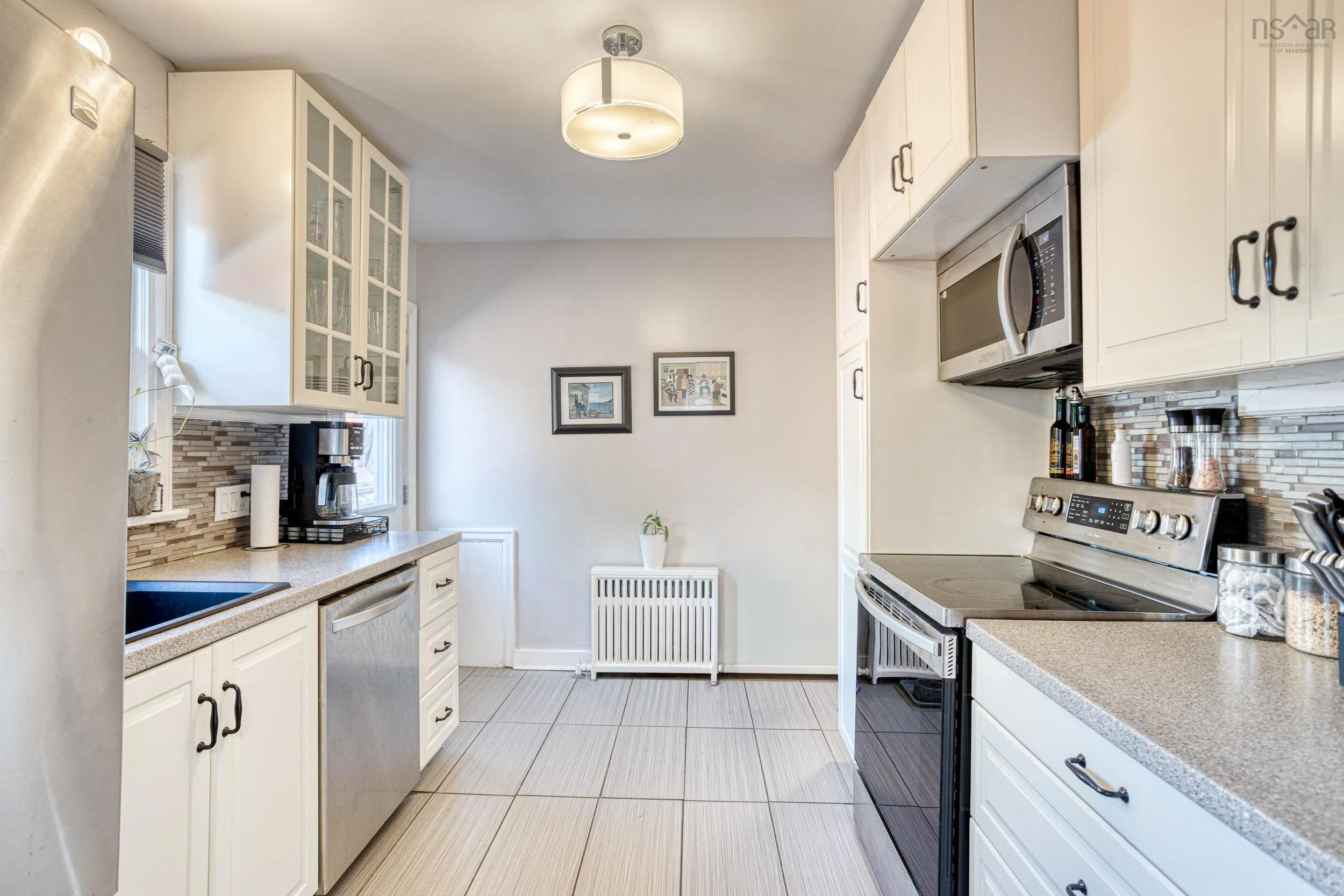 7041 Pearson Drive, Halifax, NS B3L 2K7, 2 Bedrooms Bedrooms, ,2 BathroomsBathrooms,Residential,For Sale,Pearson,202521408