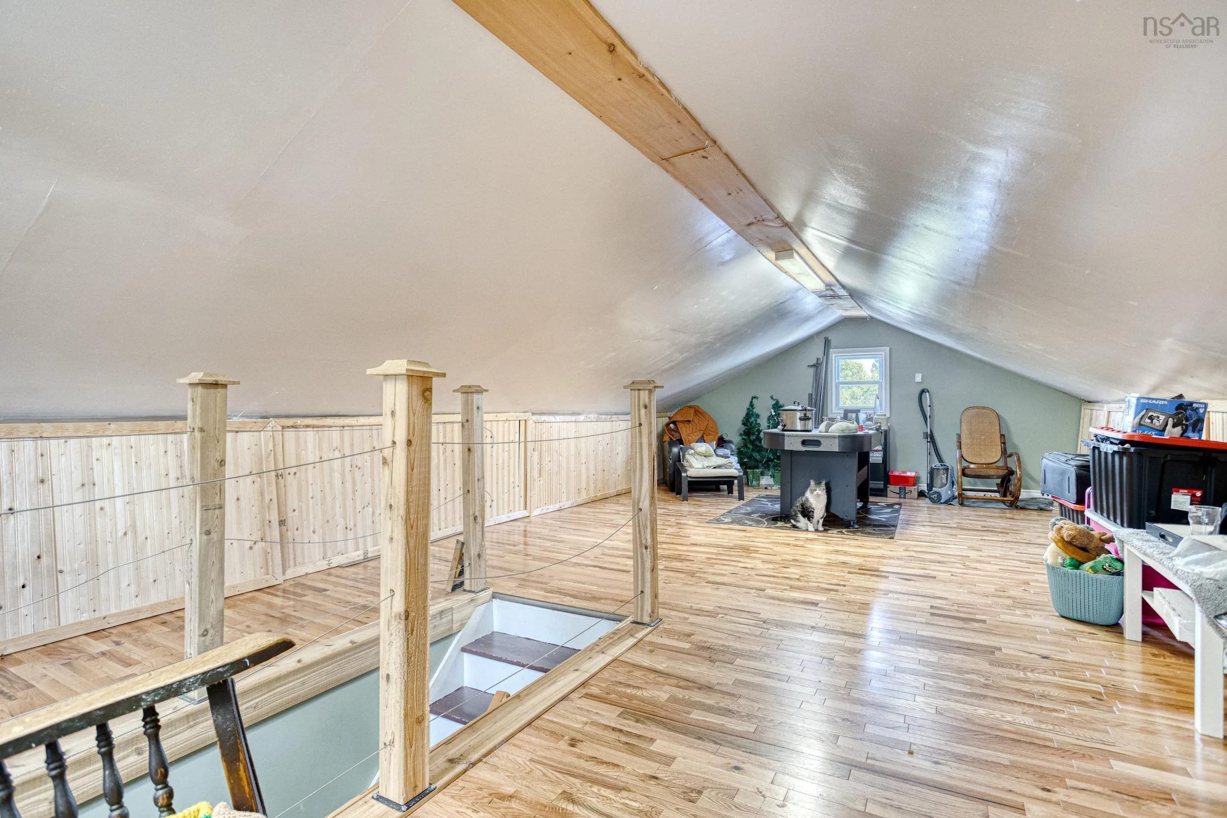 7041 Pearson Drive, Halifax, NS B3L 2K7, 2 Bedrooms Bedrooms, ,2 BathroomsBathrooms,Residential,For Sale,Pearson,202521408