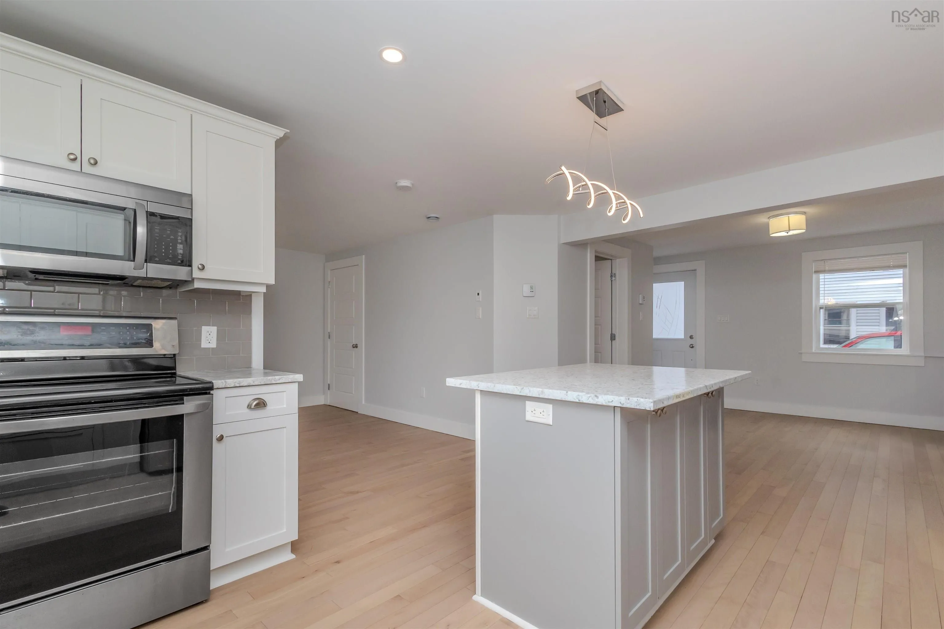 33 Amelia Street, Sydney, NS B1P 6C3, 3 Bedrooms Bedrooms, ,2 BathroomsBathrooms,Residential,For Sale,Amelia,202510196