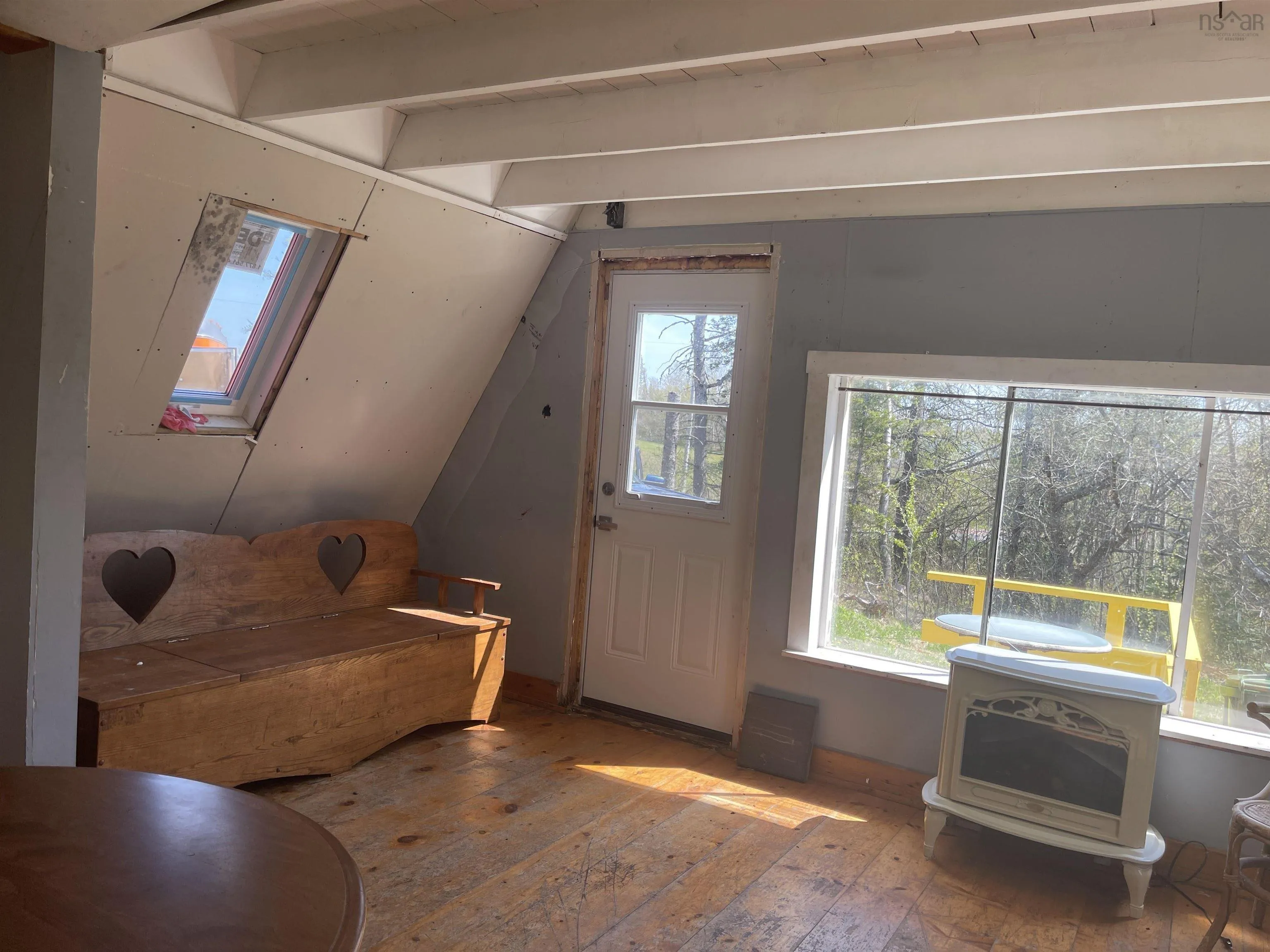 727 Four Mile Brook Road, Four Mile Brook, NS B0K 1H0, 1 Bedroom Bedrooms, ,1 BathroomBathrooms,Residential,For Sale,Four Mile Brook,202511968