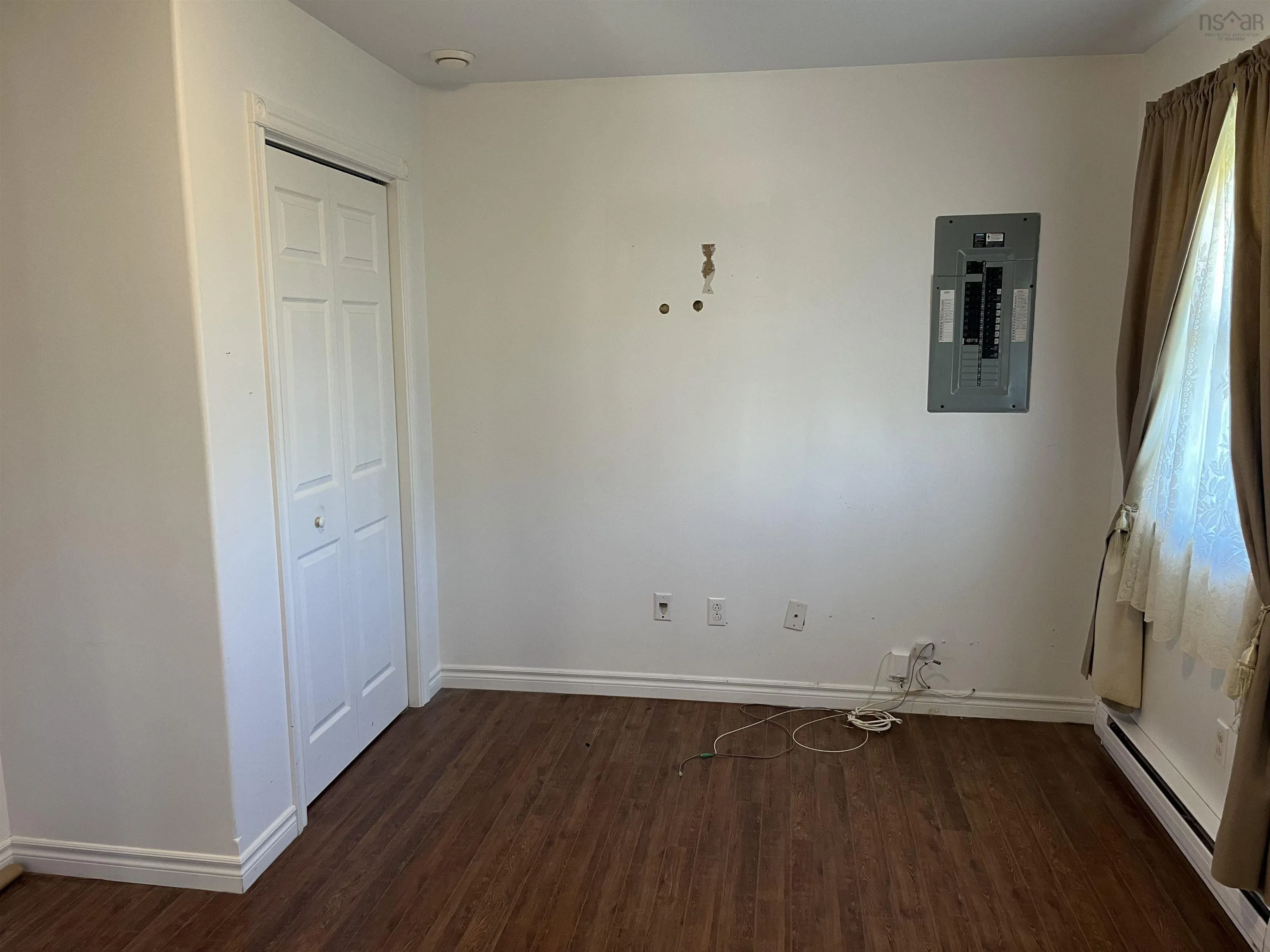 7 Gordon Street, Glace Bay, NS B1A 3Z1, 2 Bedrooms Bedrooms, ,1 BathroomBathrooms,Residential,For Sale,Gordon,202522012