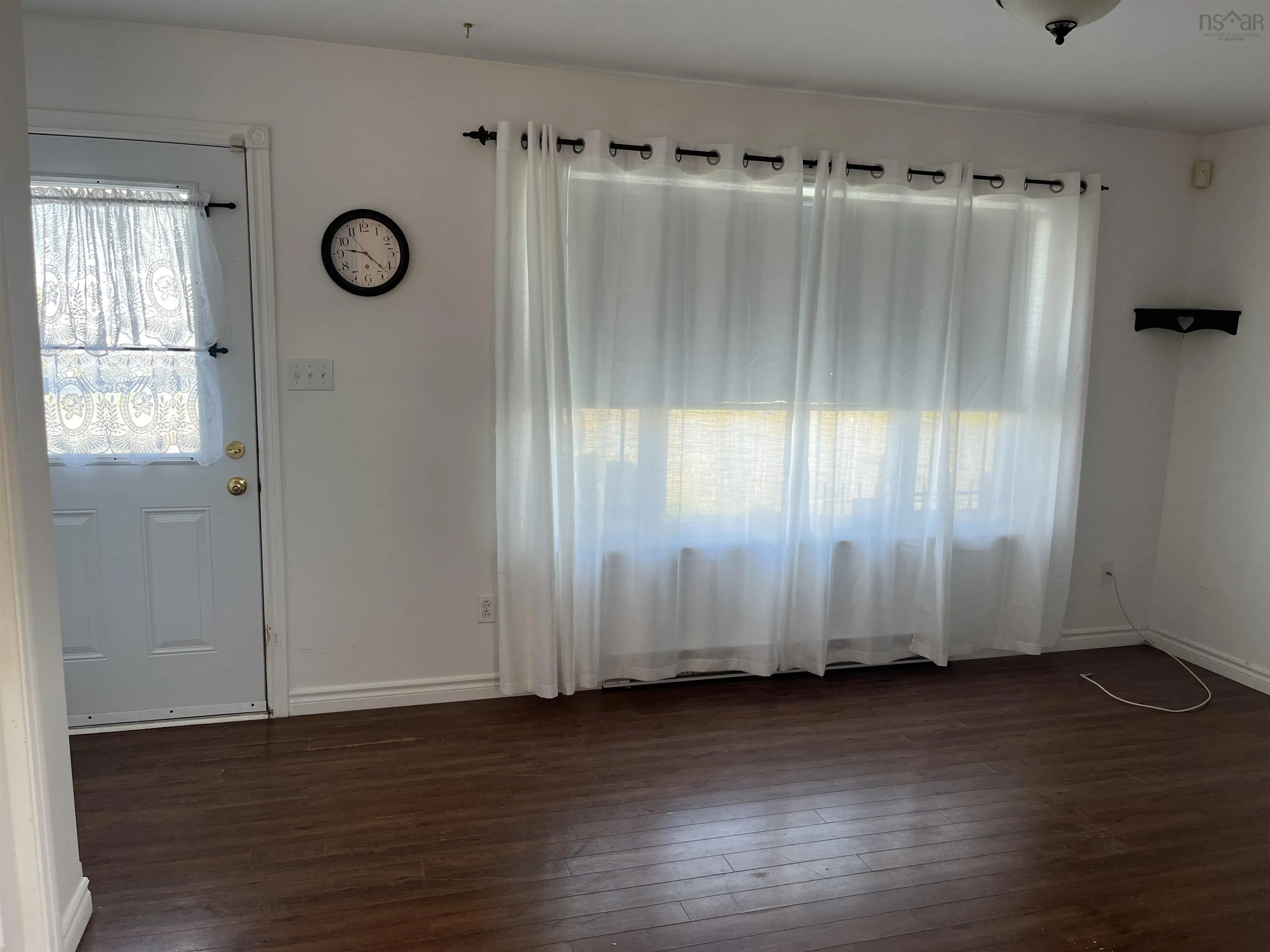 7 Gordon Street, Glace Bay, NS B1A 3Z1, 2 Bedrooms Bedrooms, ,1 BathroomBathrooms,Residential,For Sale,Gordon,202522012