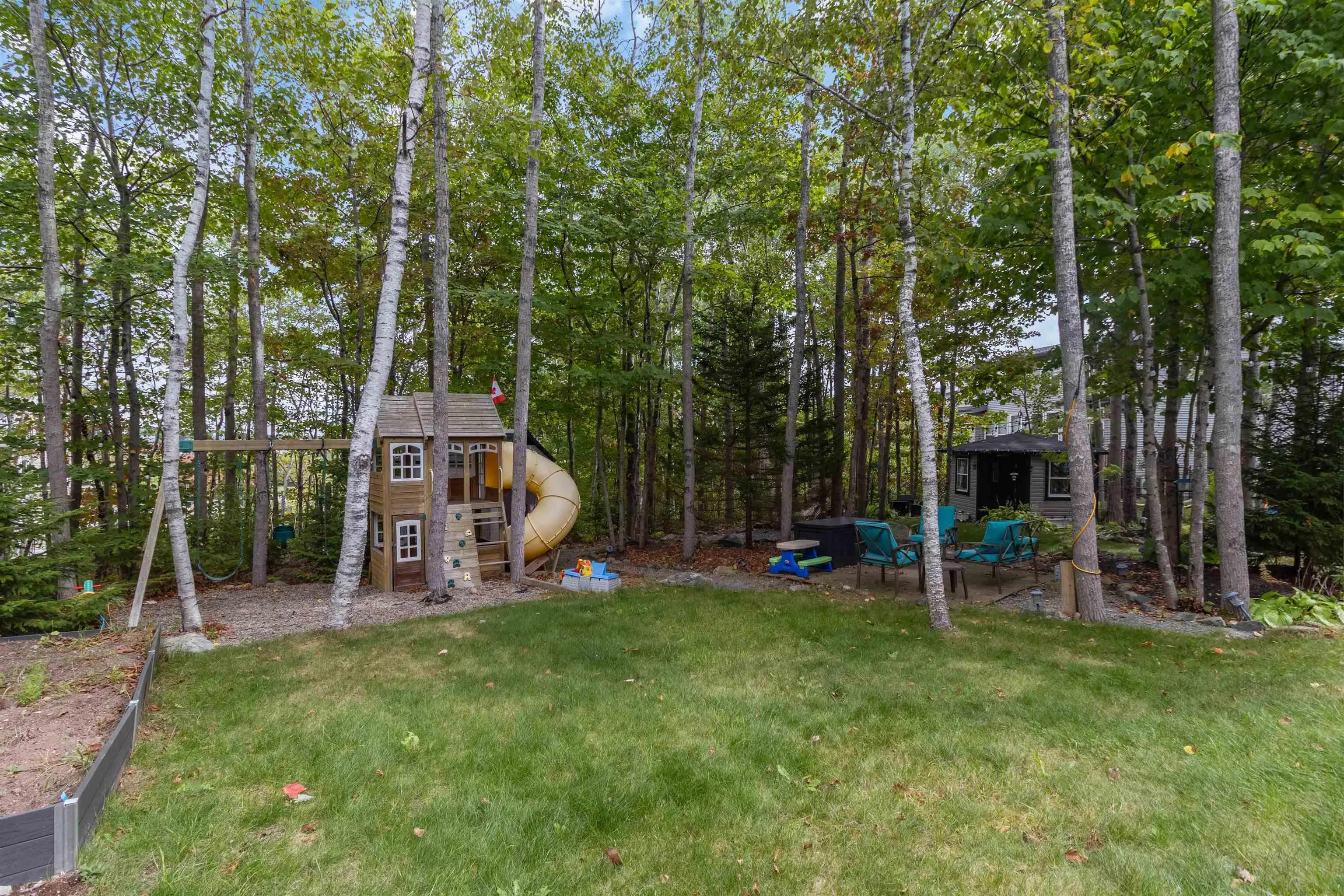 11 Aspenhill Court, Bedford, NS B4B 0M3, 4 Bedrooms Bedrooms, ,4 BathroomsBathrooms,Residential,For Sale,Aspenhill,202524476