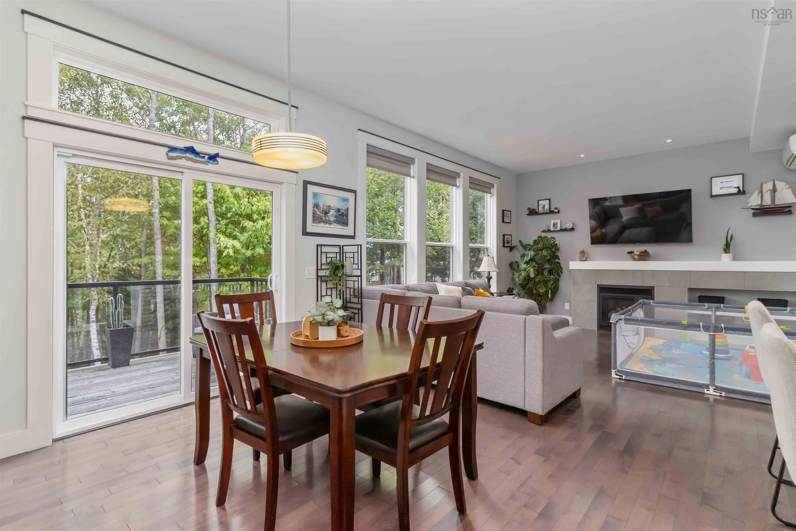 11 Aspenhill Court, Bedford, NS B4B 0M3, 4 Bedrooms Bedrooms, ,4 BathroomsBathrooms,Residential,For Sale,Aspenhill,202524476