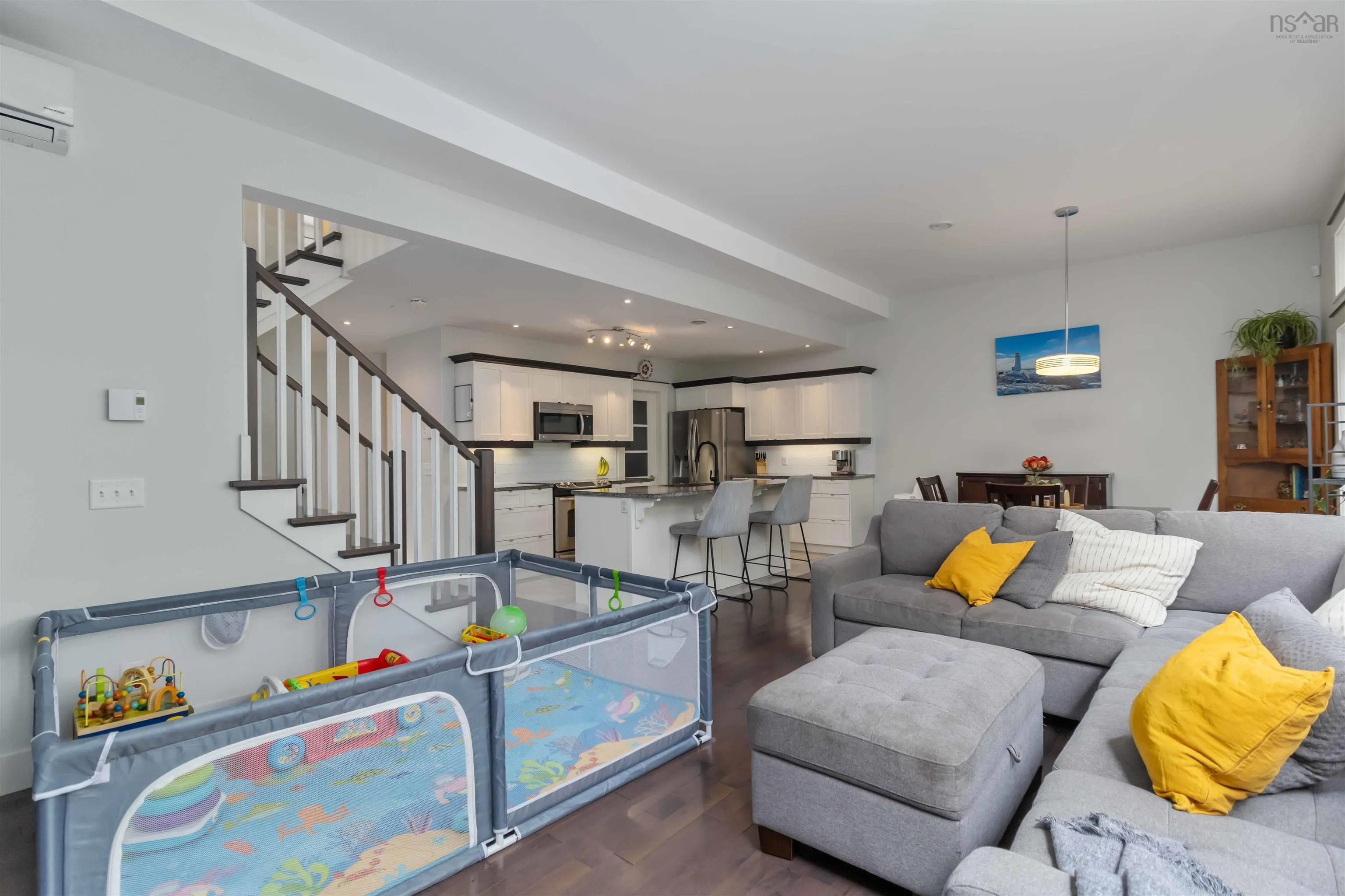 11 Aspenhill Court, Bedford, NS B4B 0M3, 4 Bedrooms Bedrooms, ,4 BathroomsBathrooms,Residential,For Sale,Aspenhill,202524476