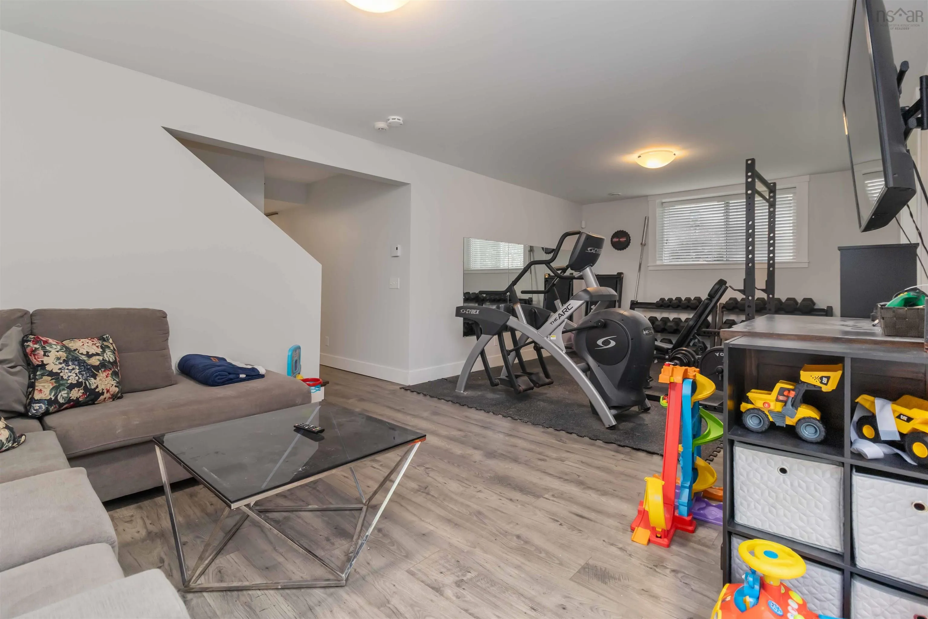 11 Aspenhill Court, Bedford, NS B4B 0M3, 4 Bedrooms Bedrooms, ,4 BathroomsBathrooms,Residential,For Sale,Aspenhill,202524476