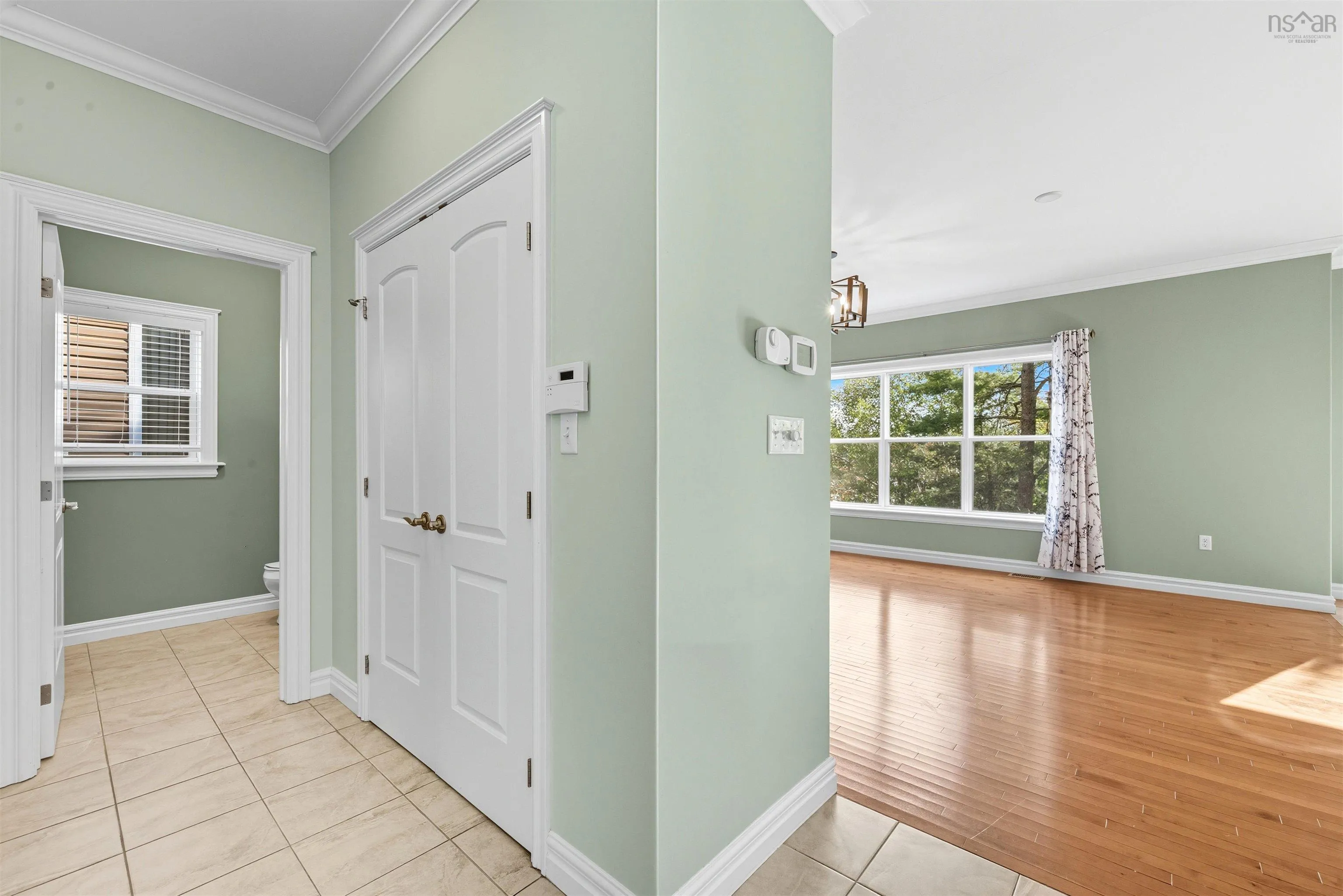 95 William Borrett Terrace, Bedford, NS B4A 0G7, 6 Bedrooms Bedrooms, ,4 BathroomsBathrooms,Residential,For Sale,William Borrett,202525399