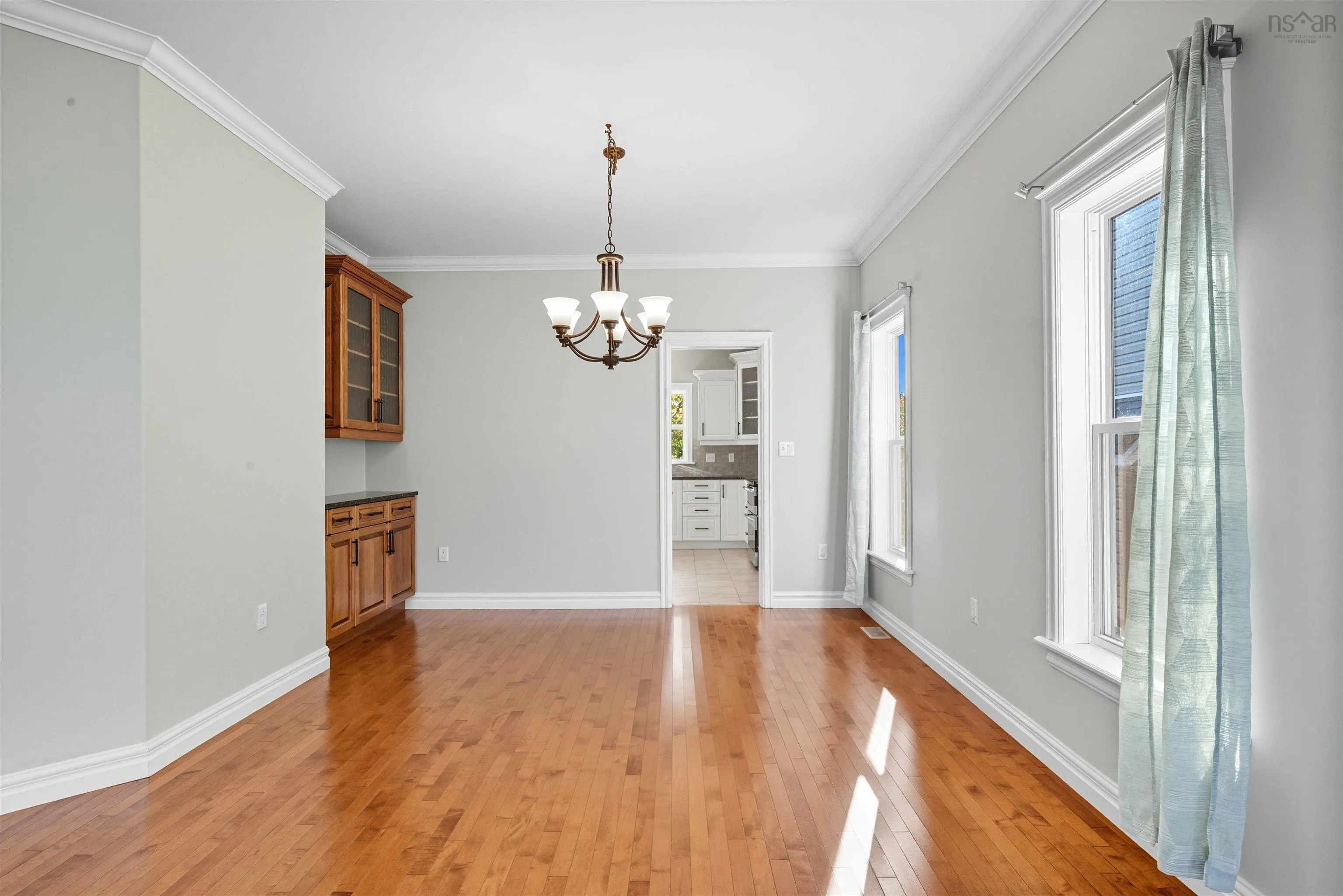 95 William Borrett Terrace, Bedford, NS B4A 0G7, 6 Bedrooms Bedrooms, ,4 BathroomsBathrooms,Residential,For Sale,William Borrett,202525399