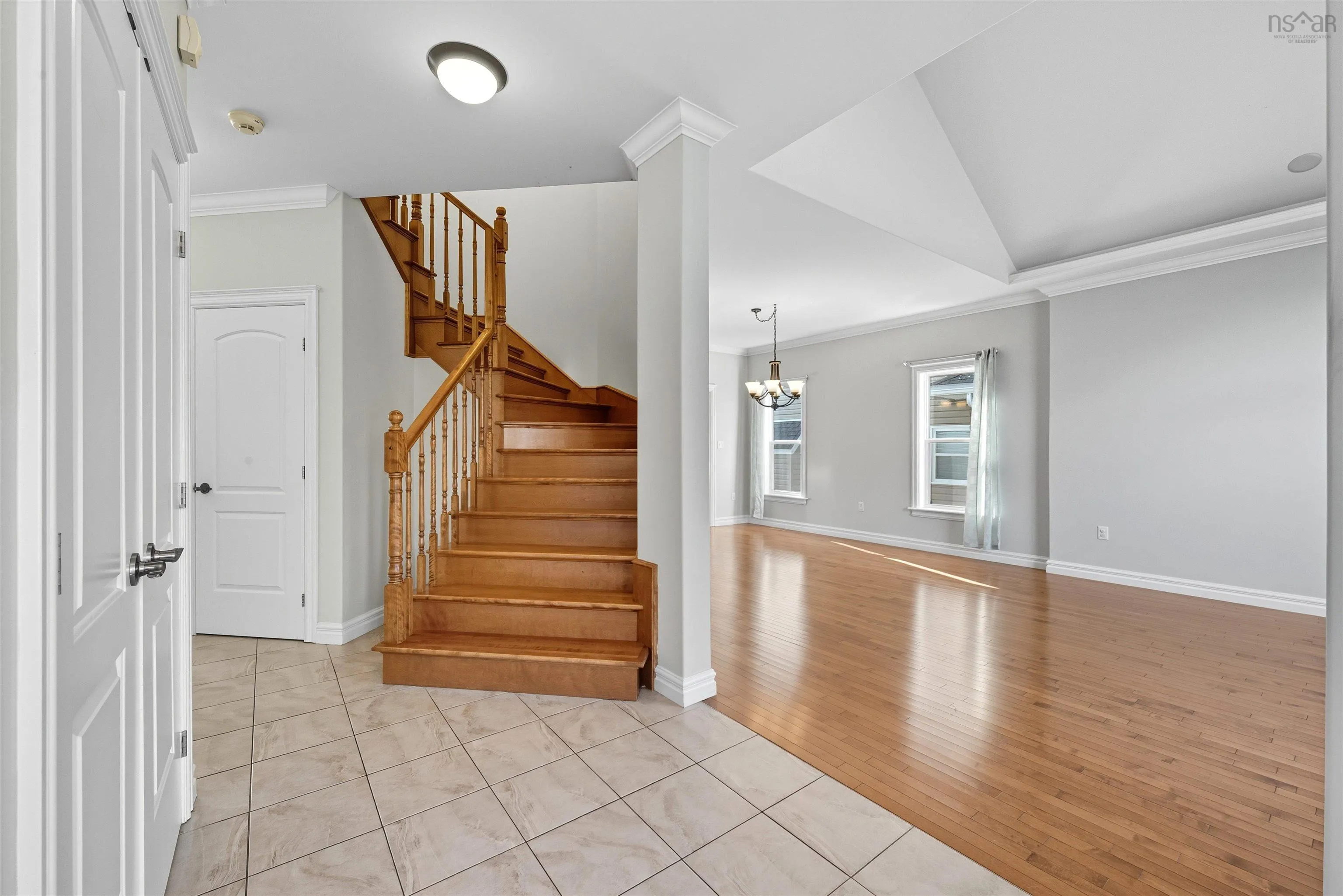 95 William Borrett Terrace, Bedford, NS B4A 0G7, 6 Bedrooms Bedrooms, ,4 BathroomsBathrooms,Residential,For Sale,William Borrett,202525399