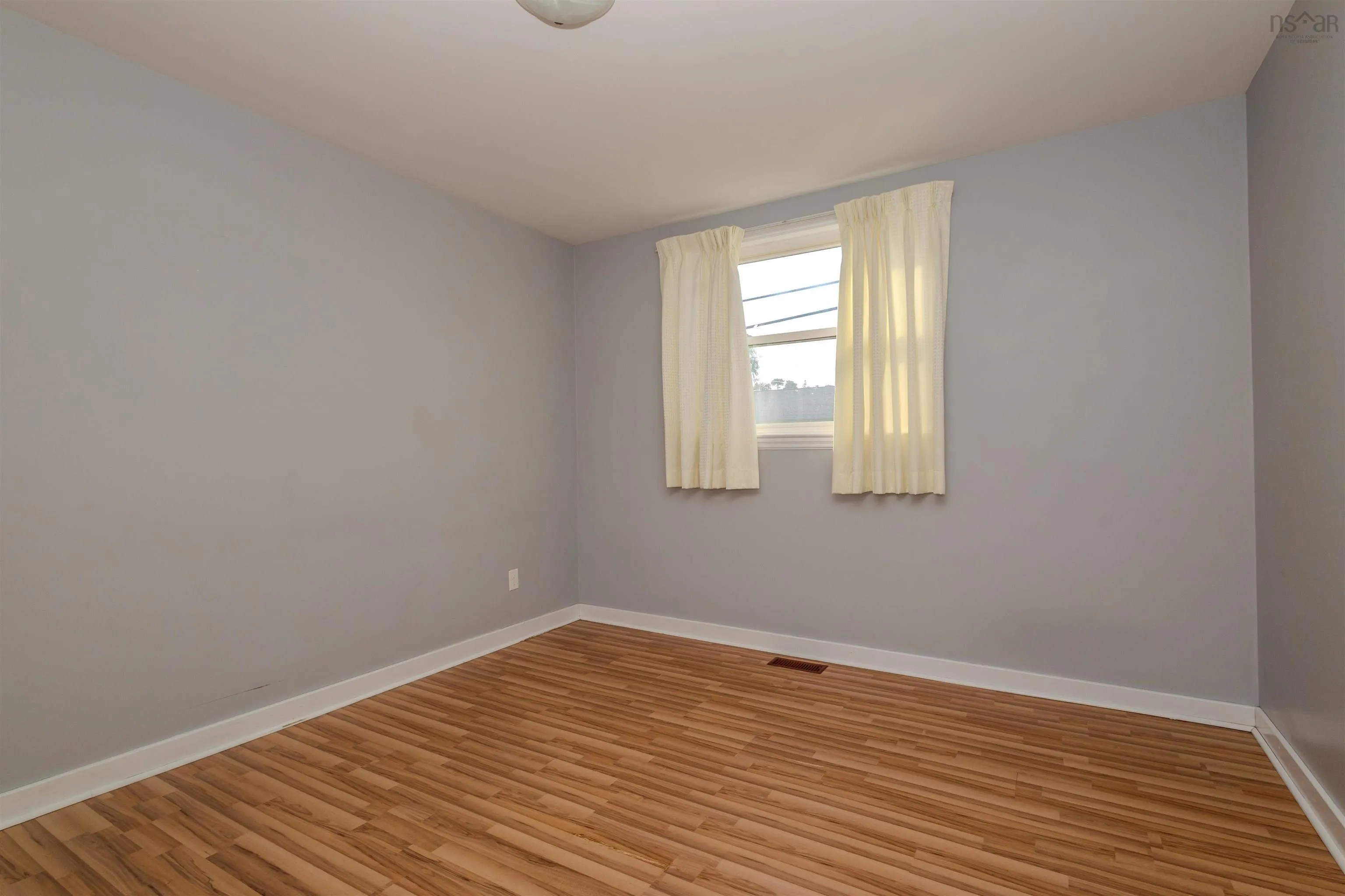 186 Cabot Street, Sydney, NS B1P 4E3, 3 Bedrooms Bedrooms, ,1 BathroomBathrooms,Residential,For Sale,Cabot,202512352