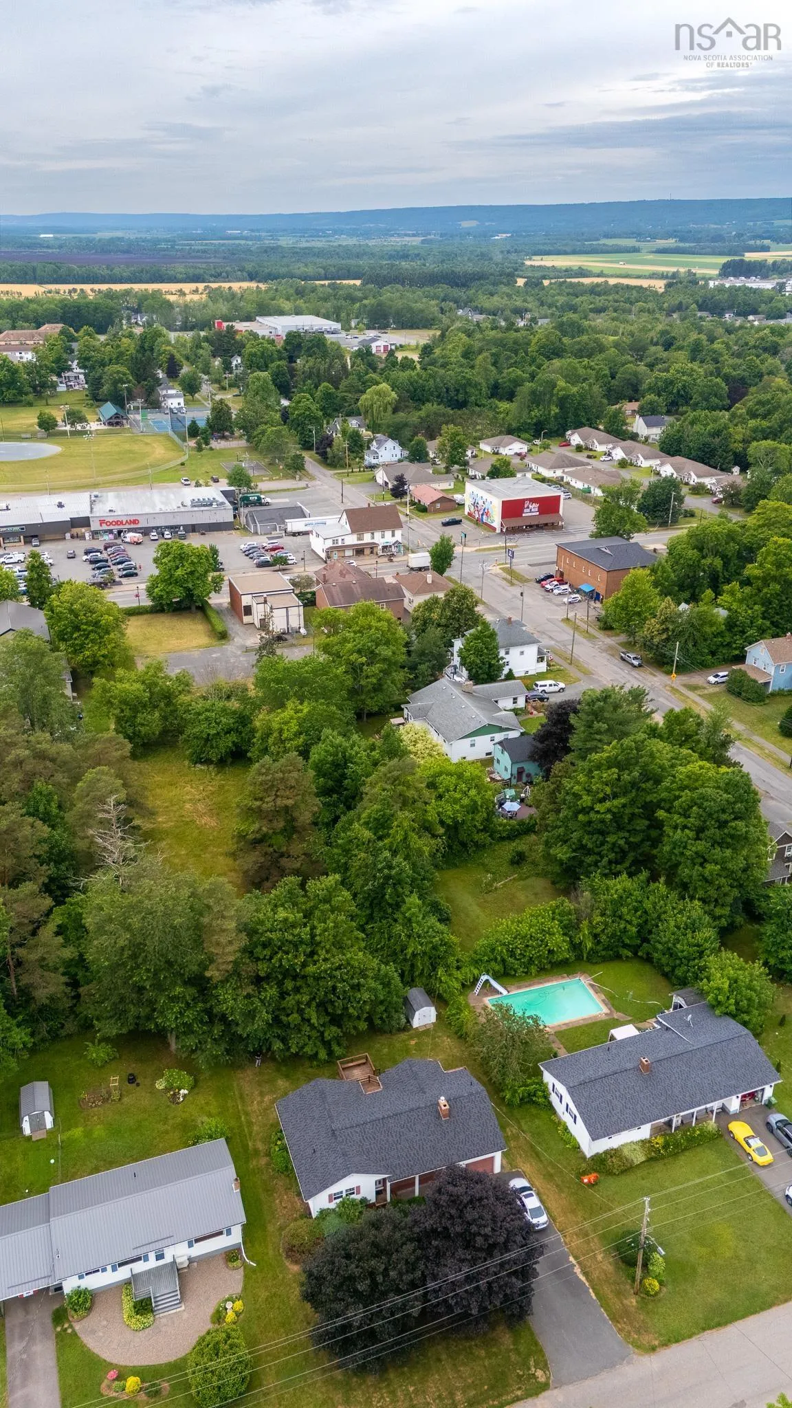 123 Paisley Avenue, Berwick, NS B0P 1E0, 3 Bedrooms Bedrooms, ,2 BathroomsBathrooms,Residential,For Sale,Paisley,202517571