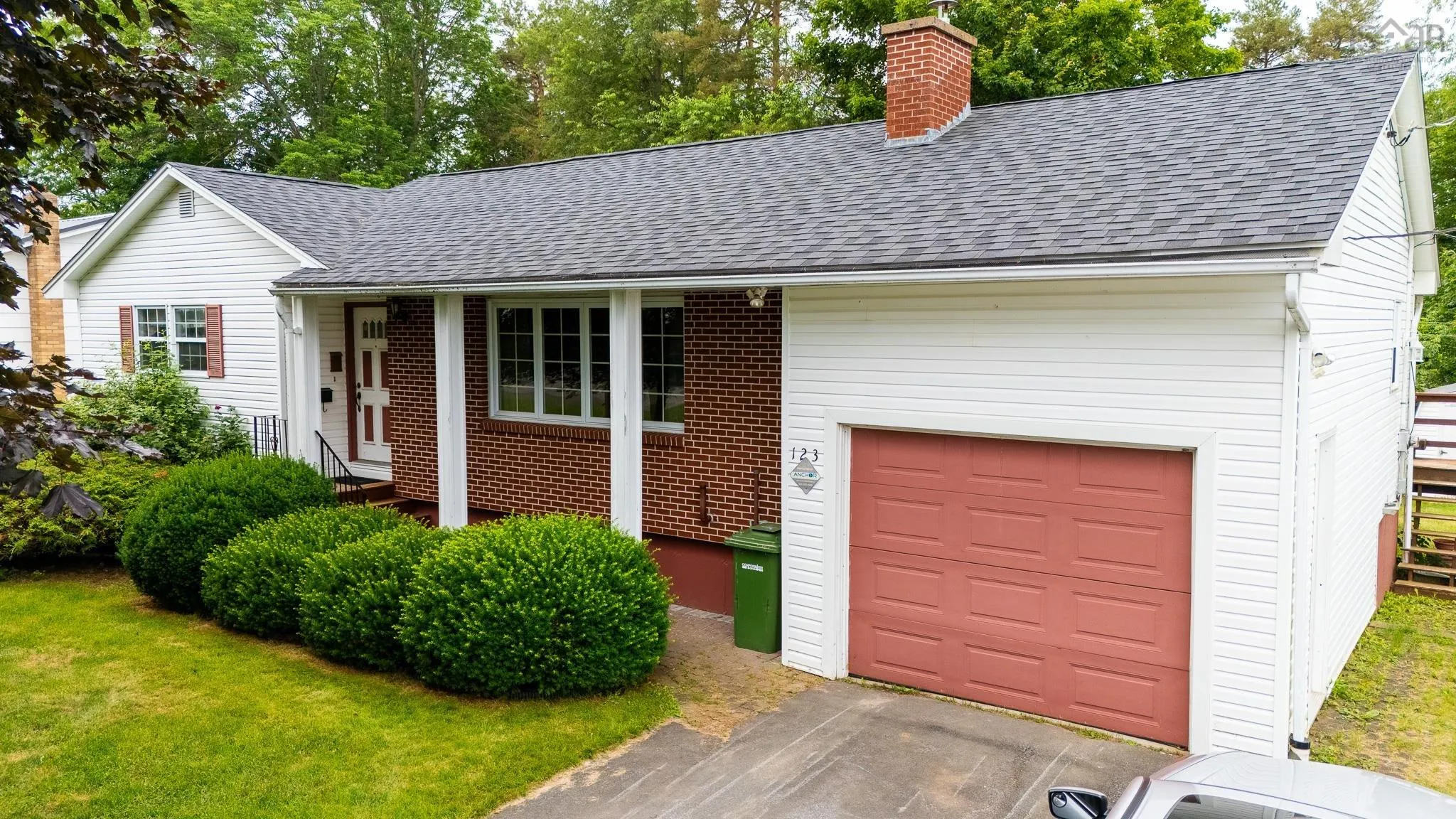 123 Paisley Avenue, Berwick, NS B0P 1E0, 3 Bedrooms Bedrooms, ,2 BathroomsBathrooms,Residential,For Sale,Paisley,202517571