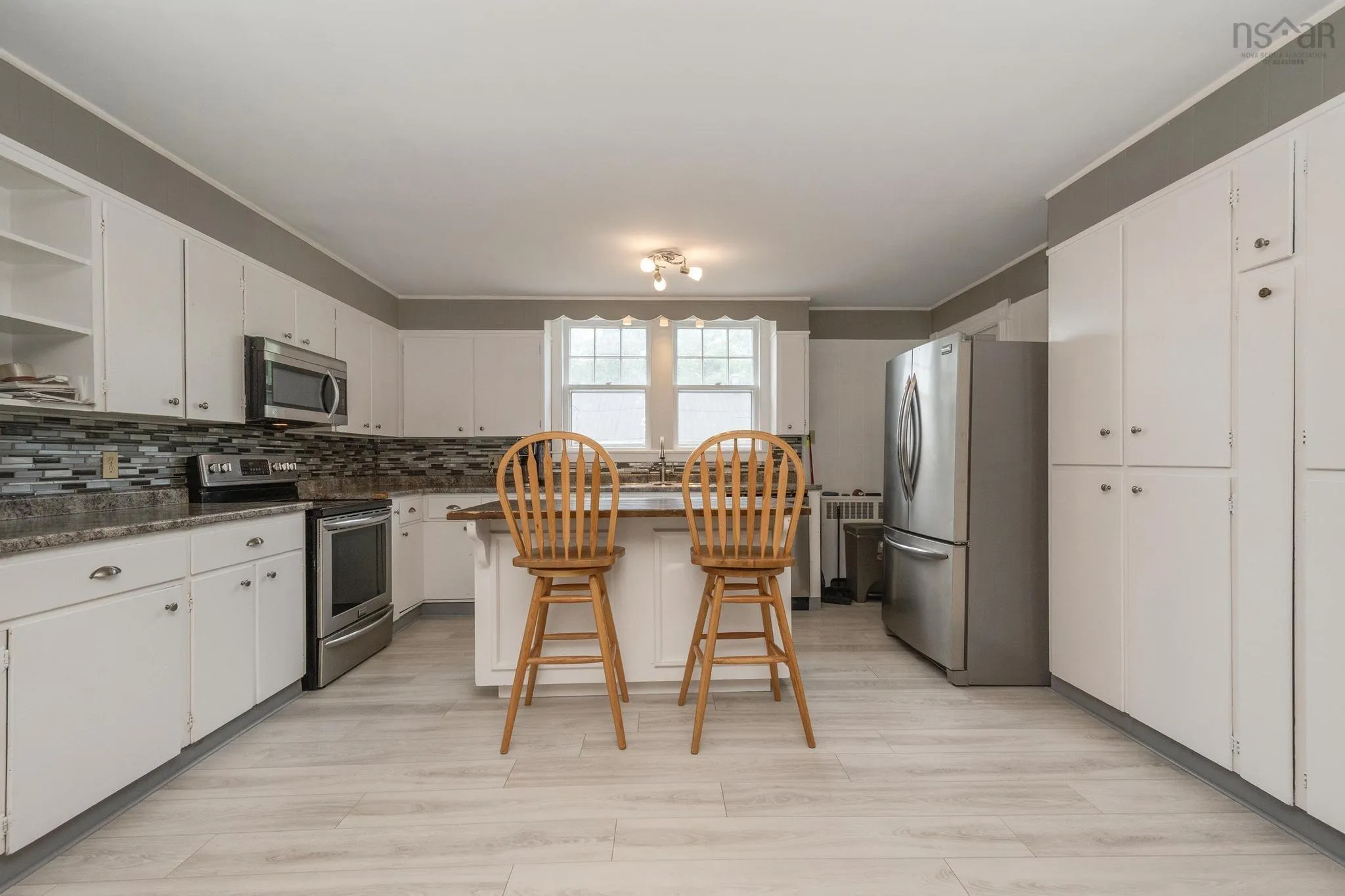 528 Granville St, Bridgetown, NS B0S 1C0, 5 Bedrooms Bedrooms, ,3 BathroomsBathrooms,Residential,For Sale,Granville St,202519234