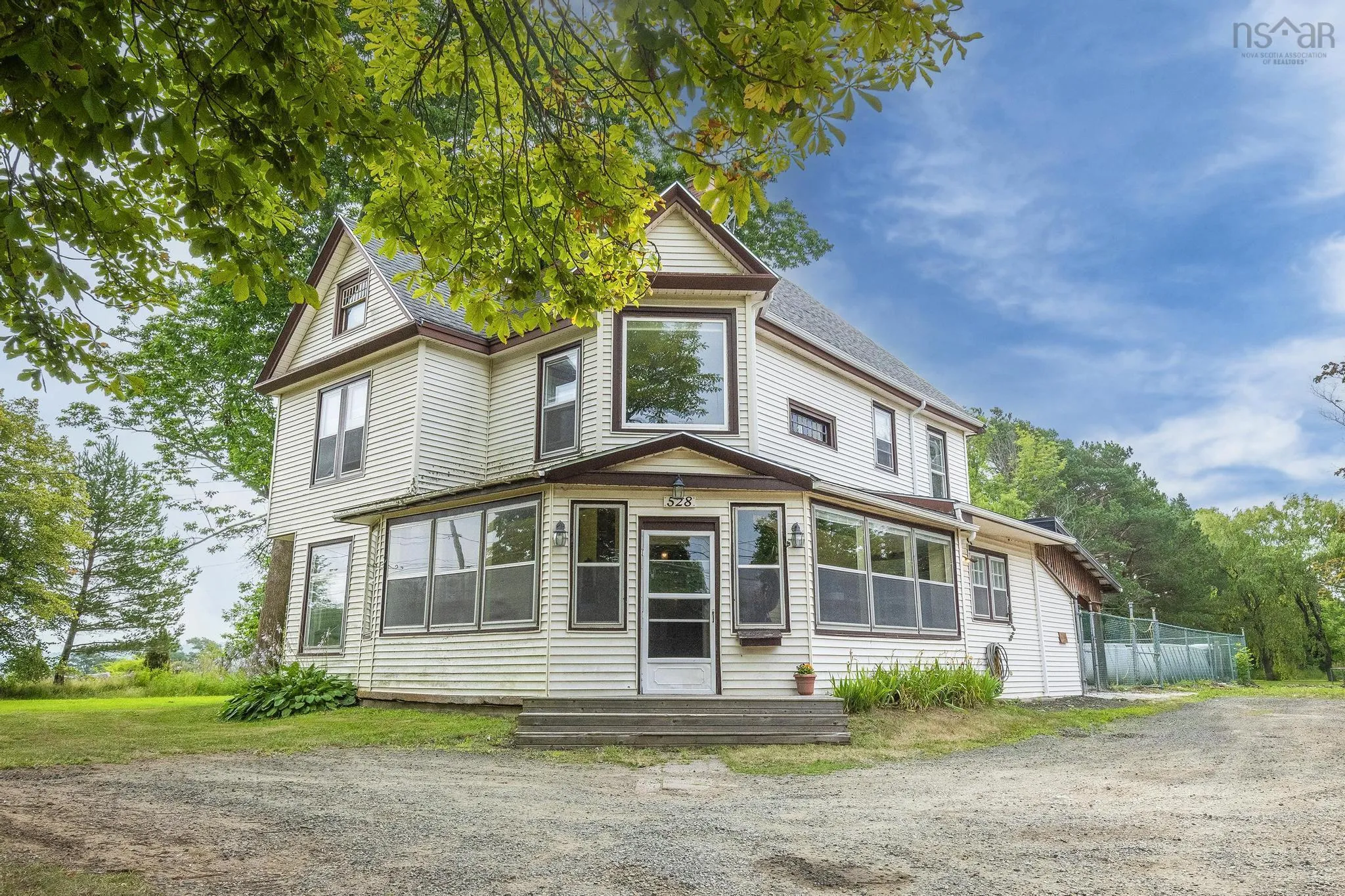 528 Granville St, Bridgetown, NS B0S 1C0, 5 Bedrooms Bedrooms, ,3 BathroomsBathrooms,Residential,For Sale,Granville St,202519234