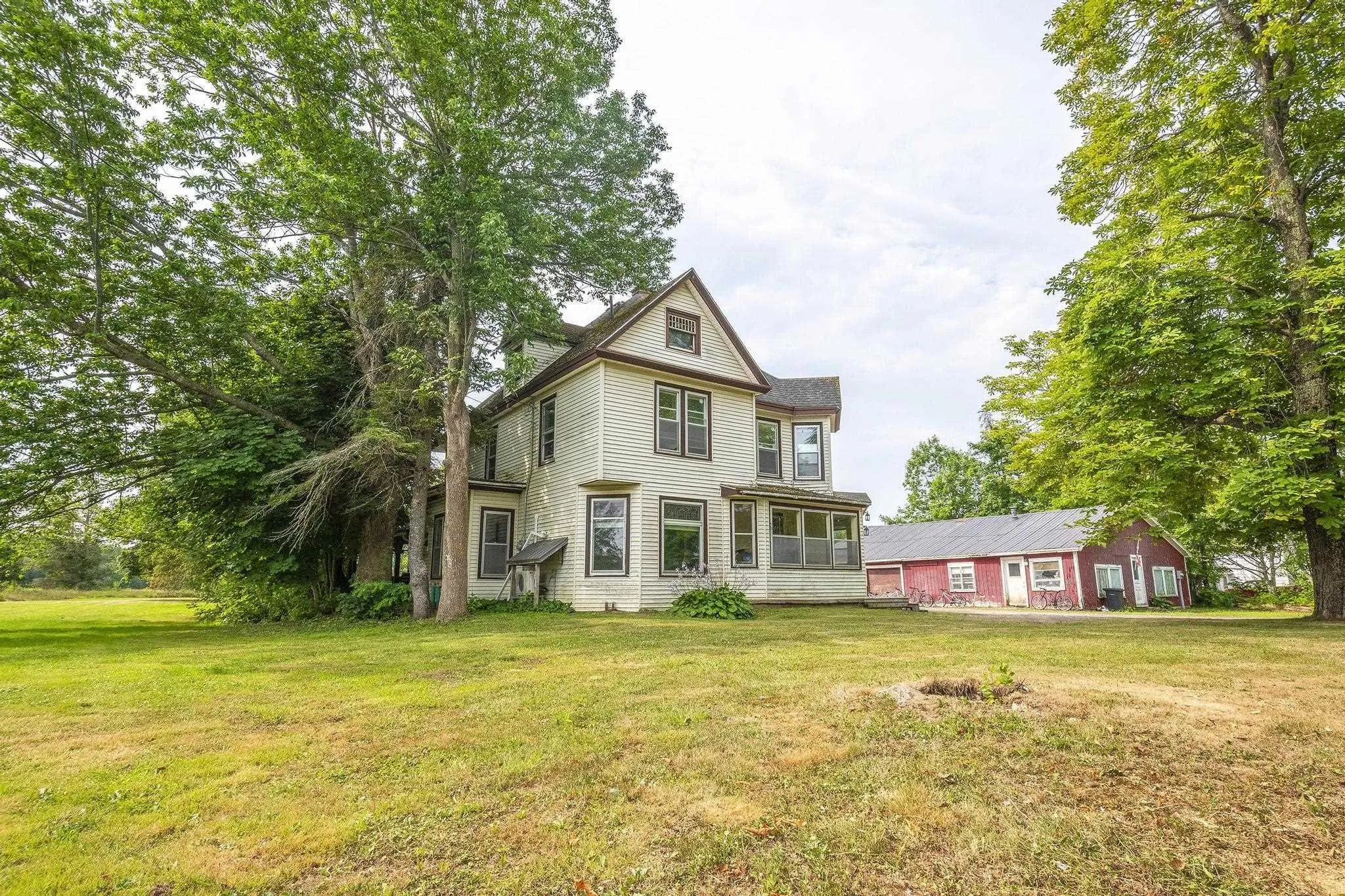 528 Granville St, Bridgetown, NS B0S 1C0, 5 Bedrooms Bedrooms, ,3 BathroomsBathrooms,Residential,For Sale,Granville St,202519234