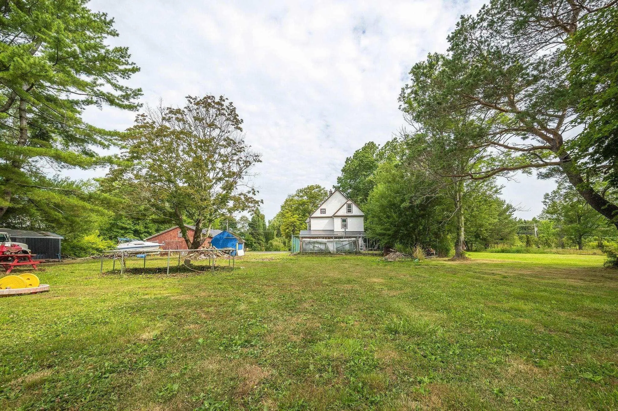 528 Granville St, Bridgetown, NS B0S 1C0, 5 Bedrooms Bedrooms, ,3 BathroomsBathrooms,Residential,For Sale,Granville St,202519234