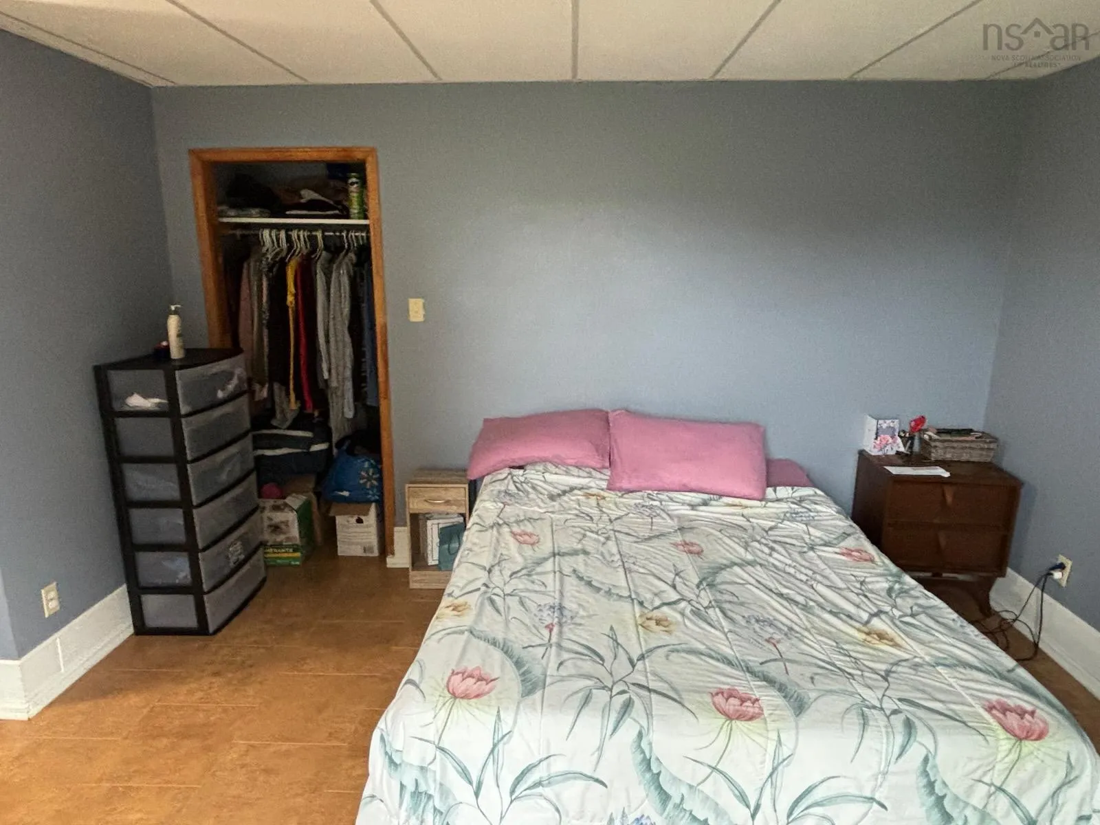 31 Tooker Street, Yarmouth Ns B5a 3s6, 7 Bedrooms Bedrooms, ,Residential Income,For Sale,Tooker,202509836