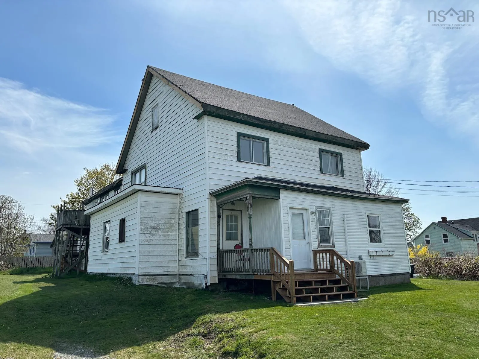 31 Tooker Street, Yarmouth Ns B5a 3s6, 7 Bedrooms Bedrooms, ,Residential Income,For Sale,Tooker,202509836