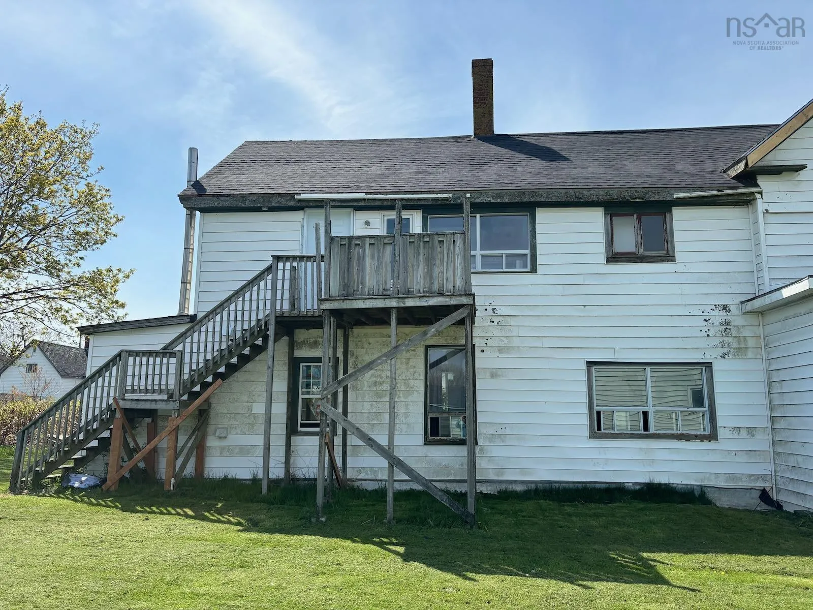 31 Tooker Street, Yarmouth Ns B5a 3s6, 7 Bedrooms Bedrooms, ,Residential Income,For Sale,Tooker,202509836