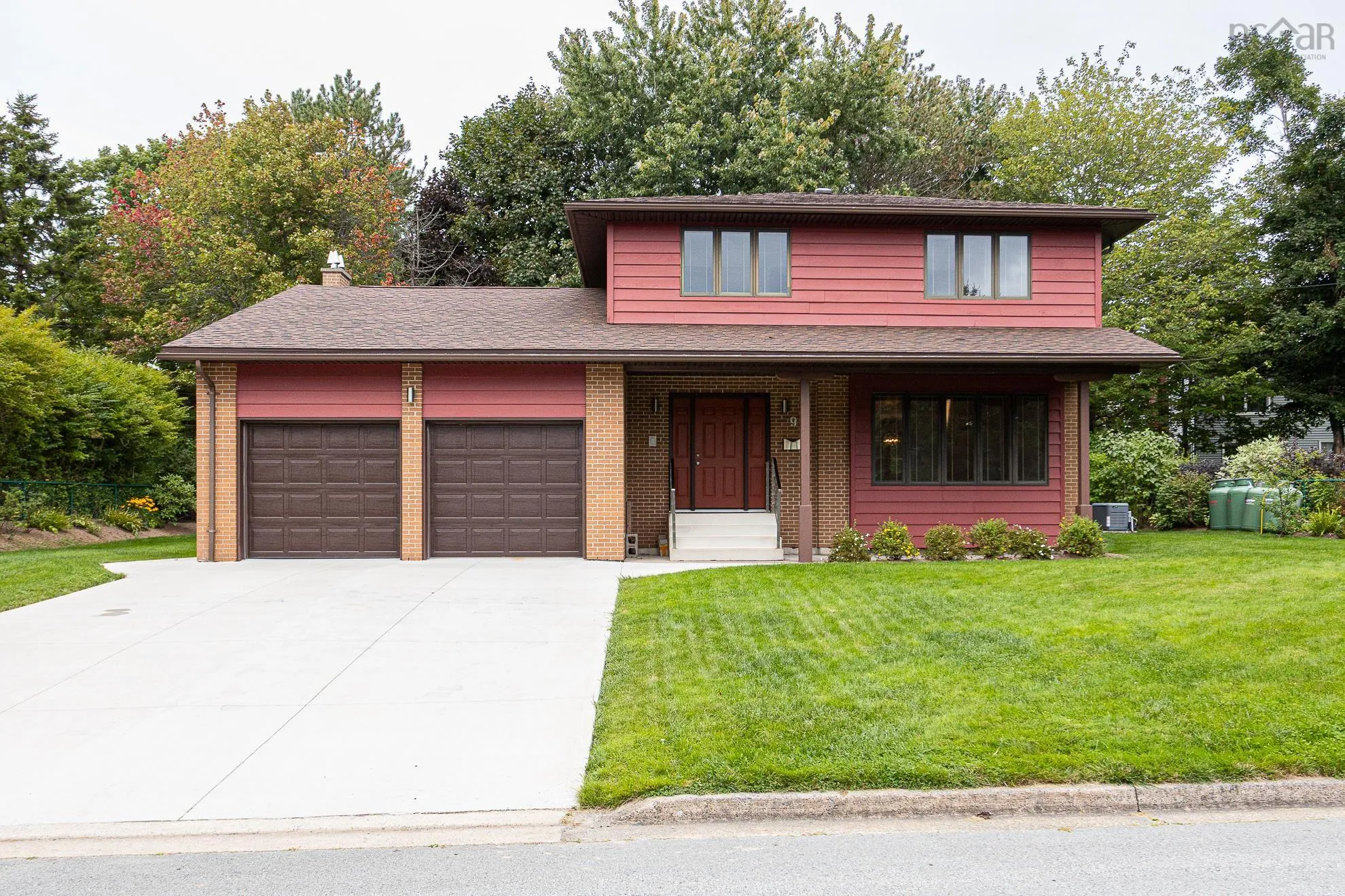 9 Nighthawk Lane, Bedford, NS B4A 3L2, 4 Bedrooms Bedrooms, ,4 BathroomsBathrooms,Residential,For Sale,Nighthawk,202523919