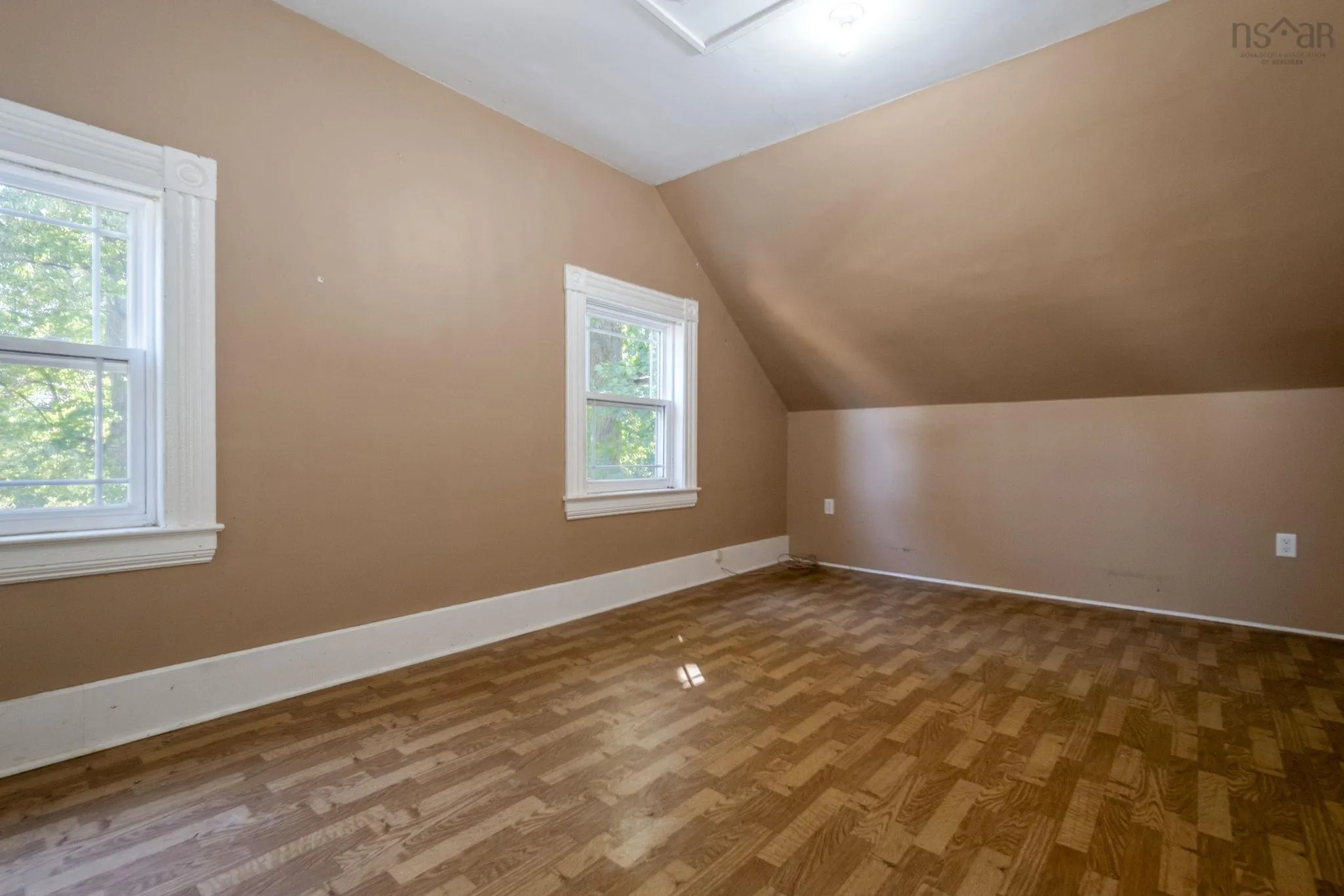 419 Main Street, Middleton, NS B0S 1M0, 3 Bedrooms Bedrooms, ,2 BathroomsBathrooms,Residential,For Sale,Main,202523707
