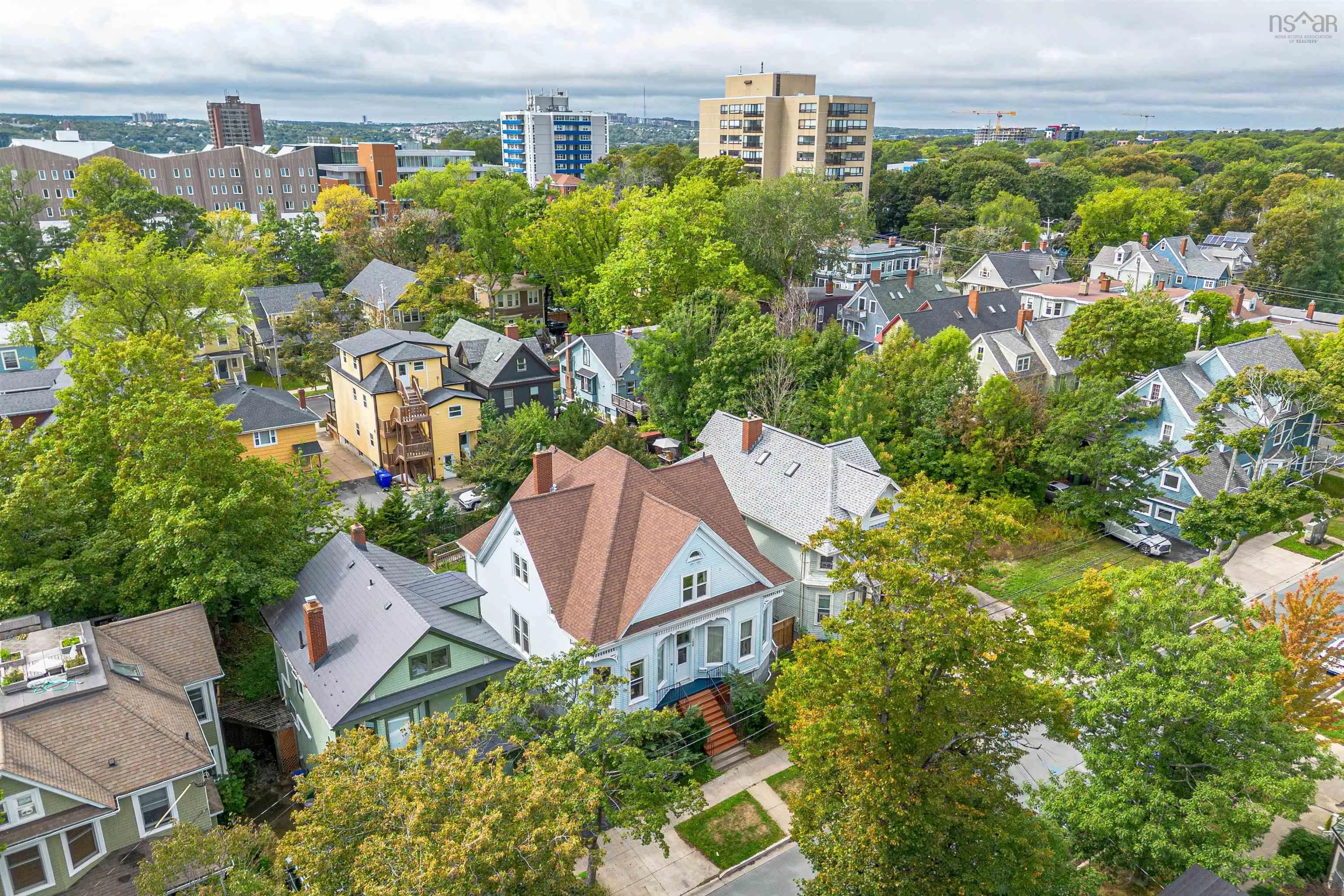 1430/1432 Edward Street, Halifax, NS B3H 3H6, 8 Bedrooms Bedrooms, ,3 BathroomsBathrooms,Residential,For Sale,Edward,202523857