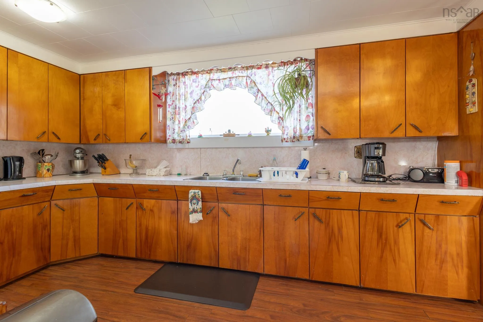 2652 Highway 334, Wedgeport Ns B0w 3p0, 3 Bedrooms Bedrooms, ,1 BathroomBathrooms,Residential,For Sale,Highway 334,202501005