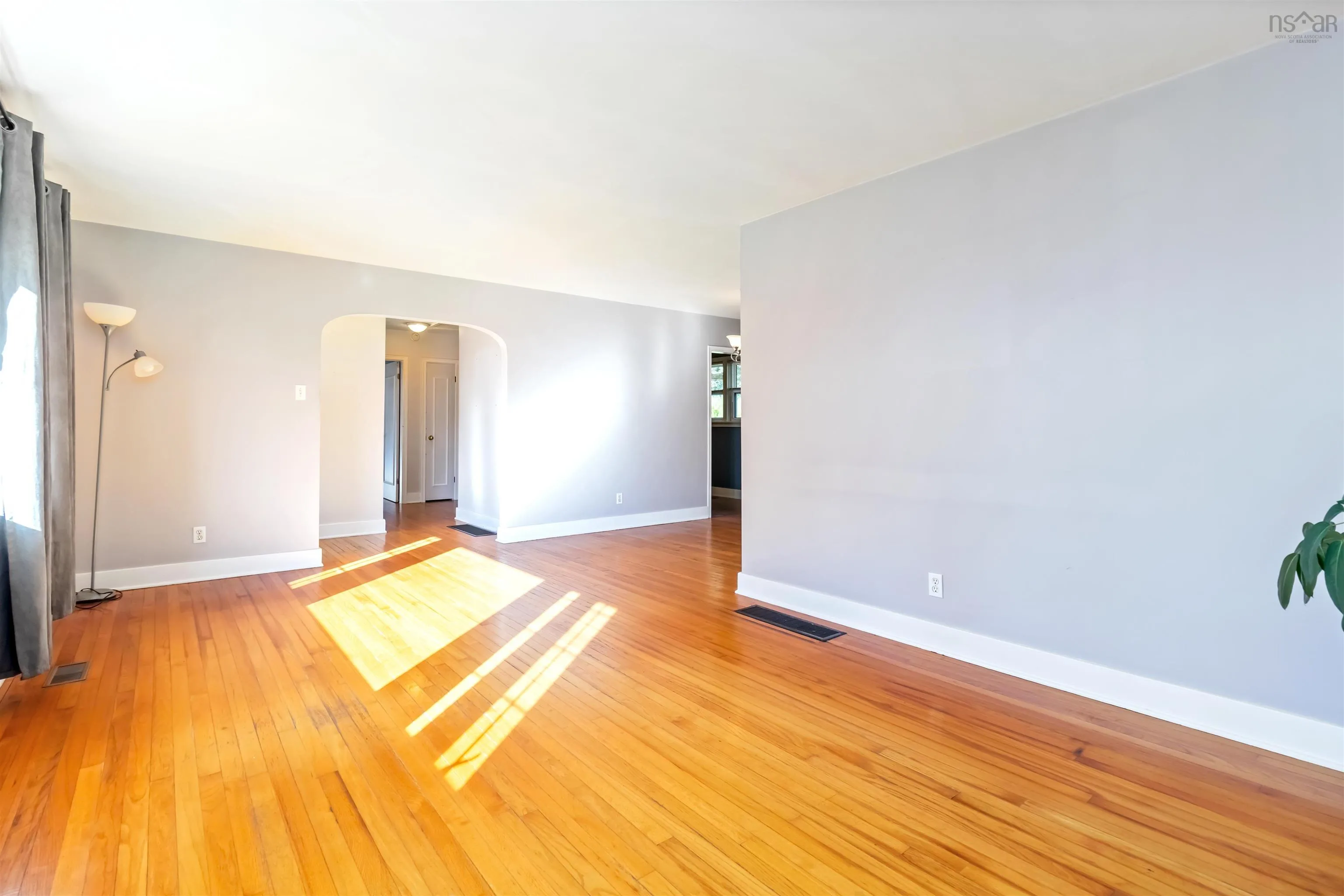 12 Elizabeth Street, Dartmouth, NS B2W 2T5, 2 Bedrooms Bedrooms, ,1 BathroomBathrooms,Residential,For Sale,Elizabeth,202524471