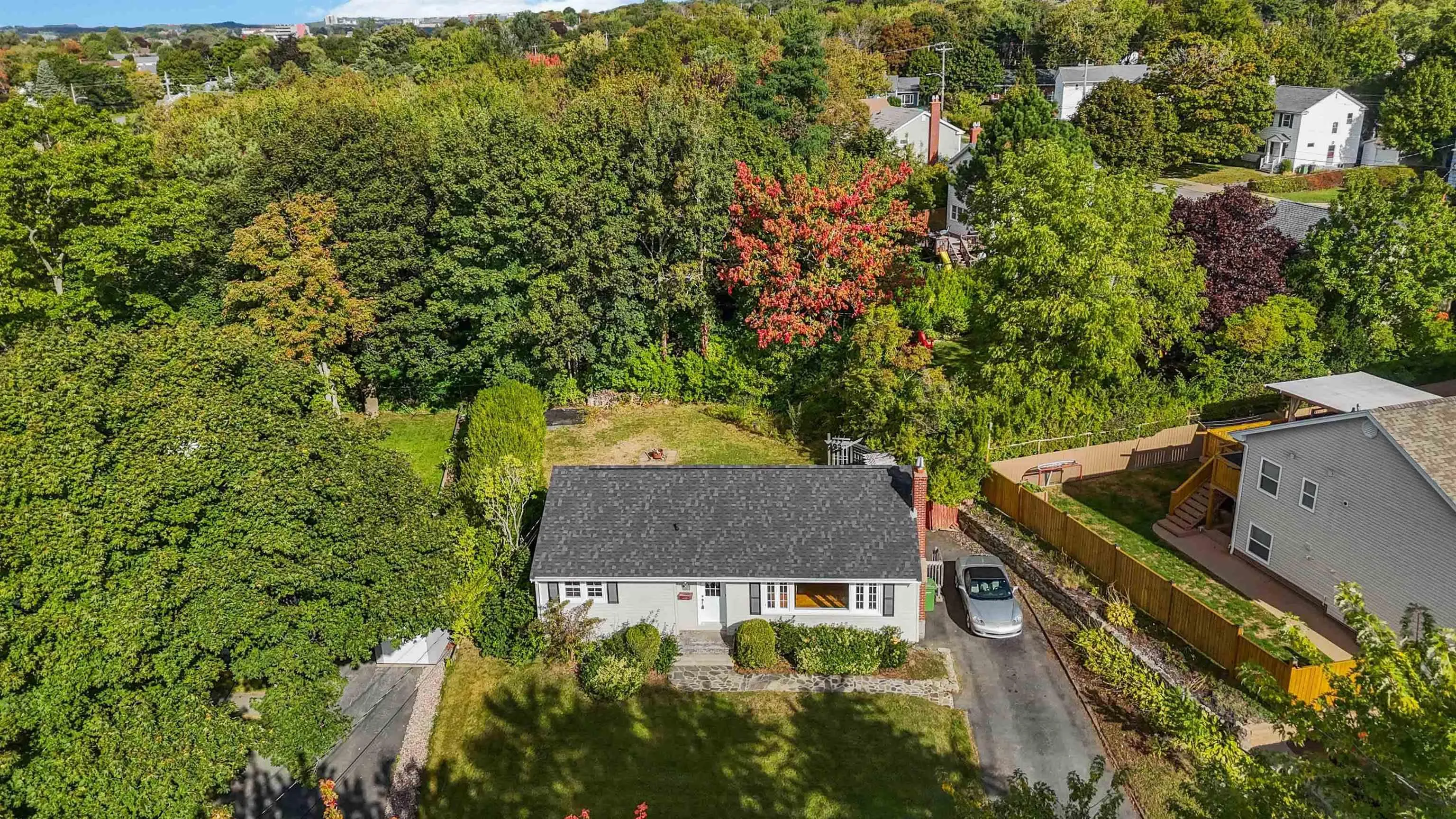 12 Elizabeth Street, Dartmouth, NS B2W 2T5, 2 Bedrooms Bedrooms, ,1 BathroomBathrooms,Residential,For Sale,Elizabeth,202524471