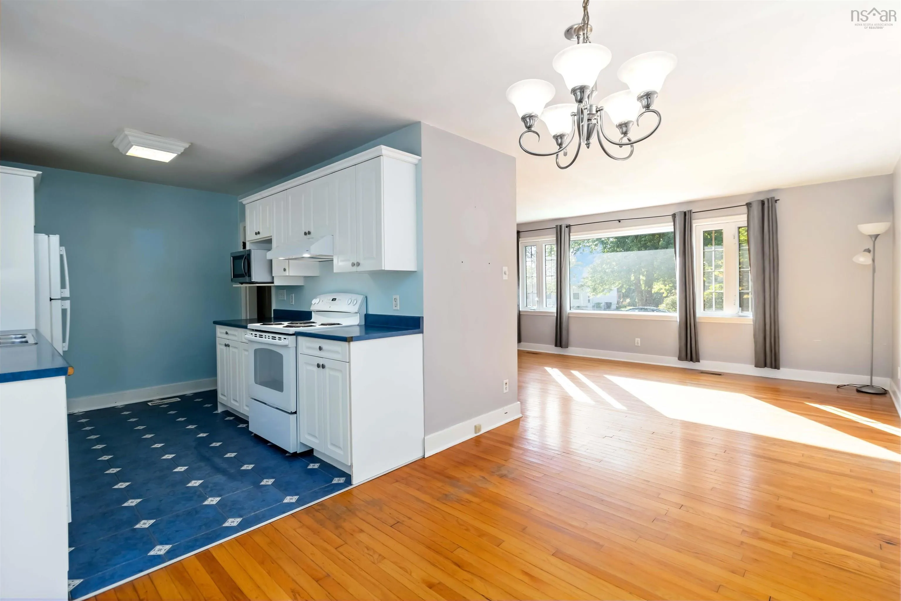 12 Elizabeth Street, Dartmouth, NS B2W 2T5, 2 Bedrooms Bedrooms, ,1 BathroomBathrooms,Residential,For Sale,Elizabeth,202524471