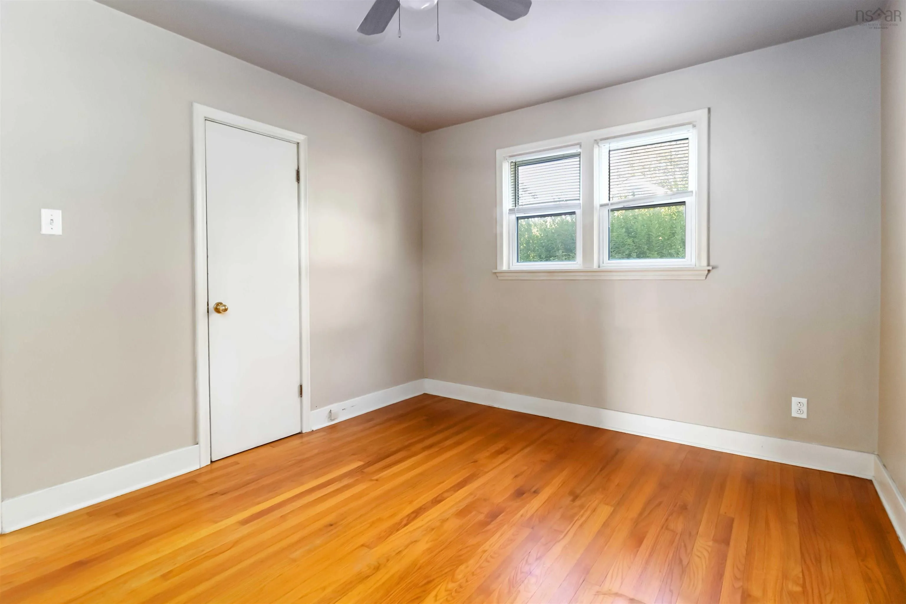 12 Elizabeth Street, Dartmouth, NS B2W 2T5, 2 Bedrooms Bedrooms, ,1 BathroomBathrooms,Residential,For Sale,Elizabeth,202524471