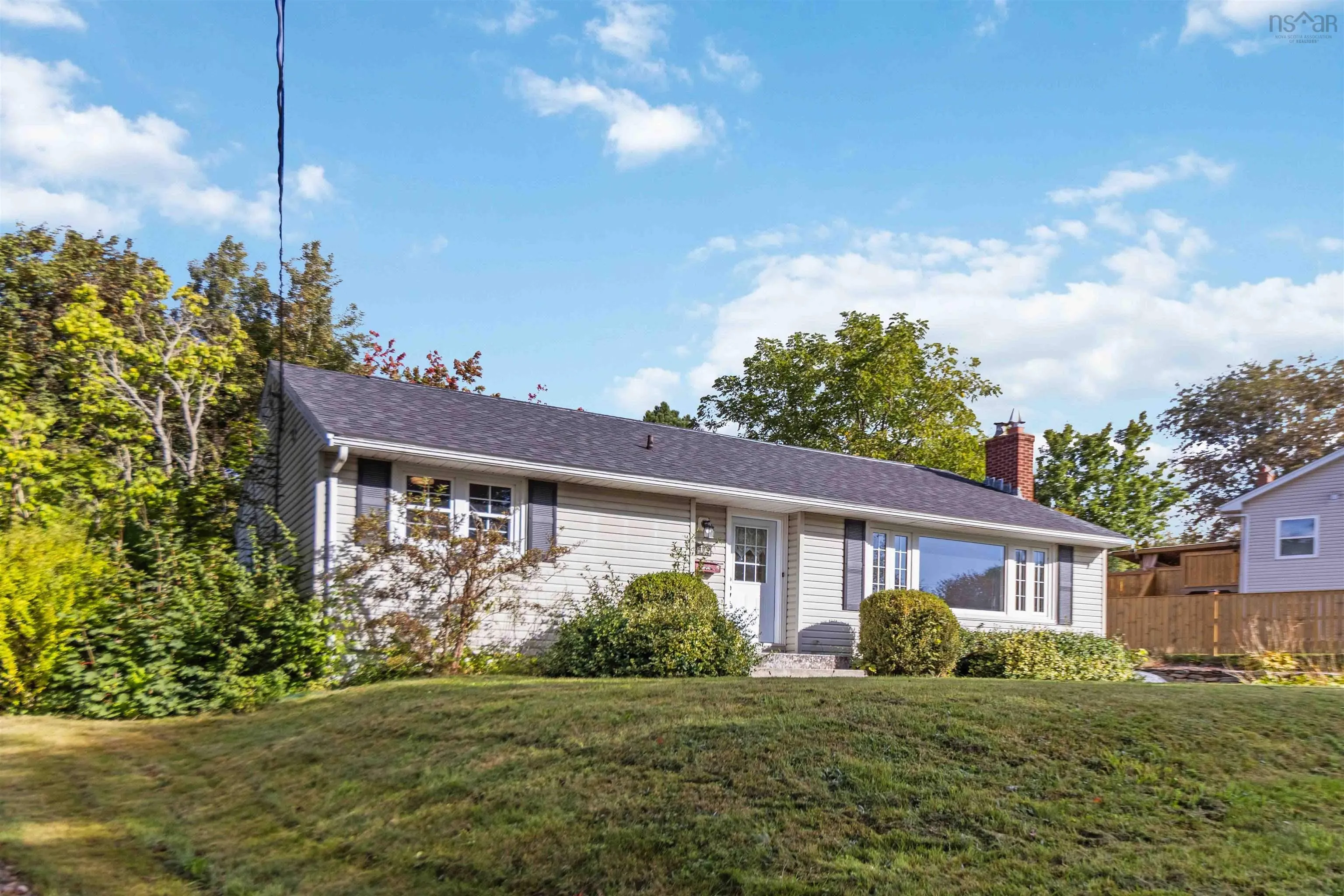 12 Elizabeth Street, Dartmouth, NS B2W 2T5, 2 Bedrooms Bedrooms, ,1 BathroomBathrooms,Residential,For Sale,Elizabeth,202524471