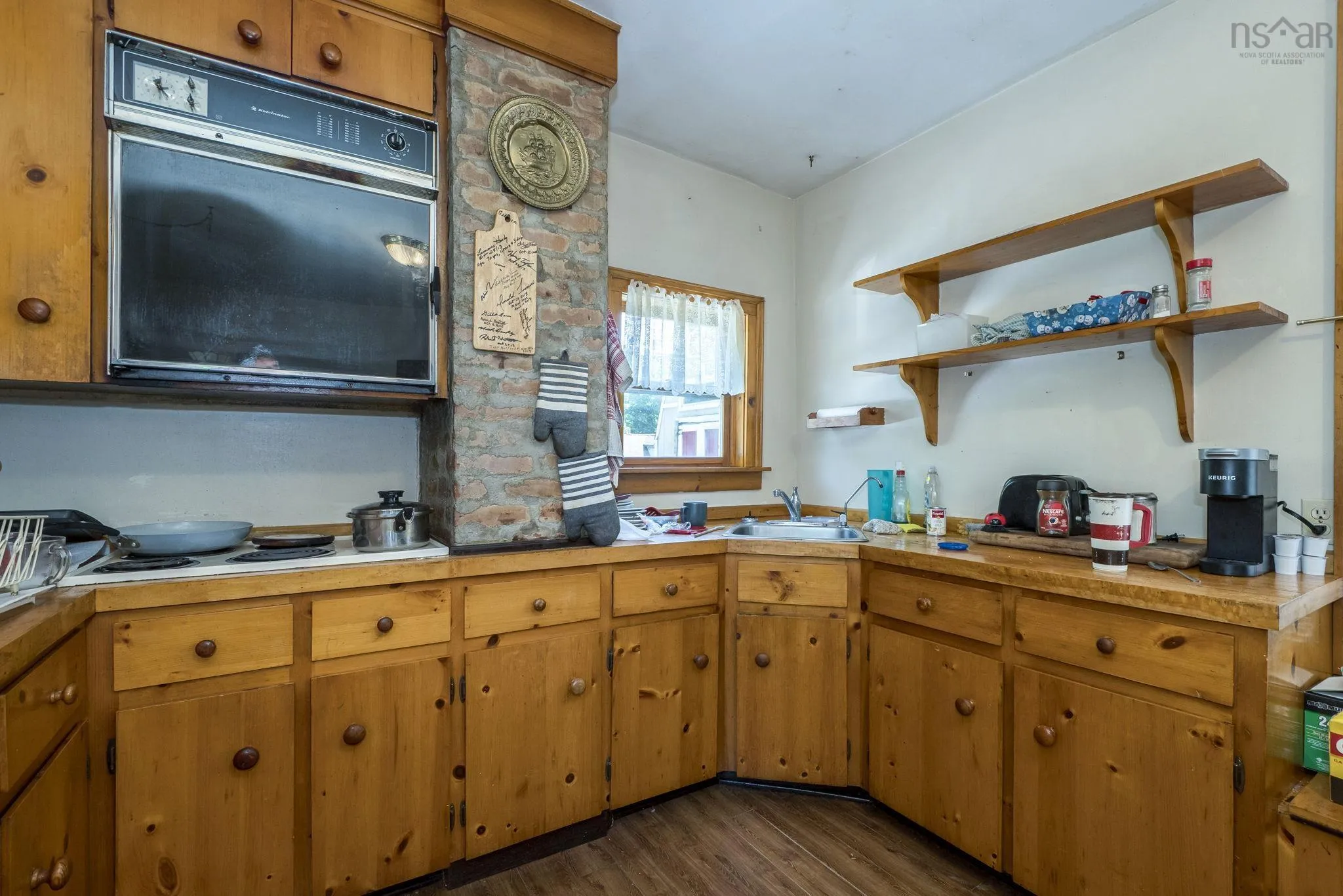 77 Pleasant Street, Dartmouth, NS B2Y 3P6, 3 Bedrooms Bedrooms, ,1 BathroomBathrooms,Residential,For Sale,Pleasant,202518857