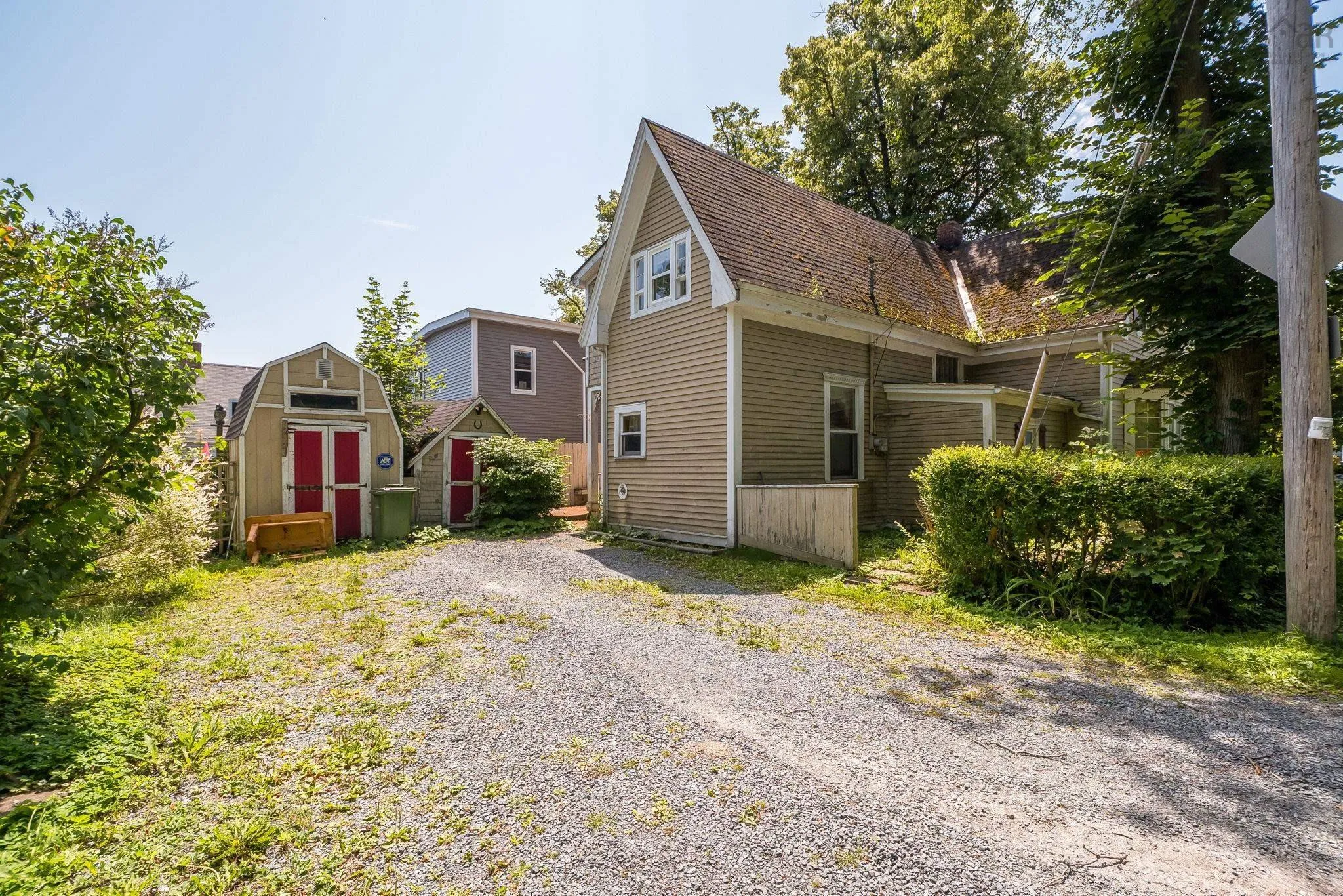 77 Pleasant Street, Dartmouth, NS B2Y 3P6, 3 Bedrooms Bedrooms, ,1 BathroomBathrooms,Residential,For Sale,Pleasant,202518857