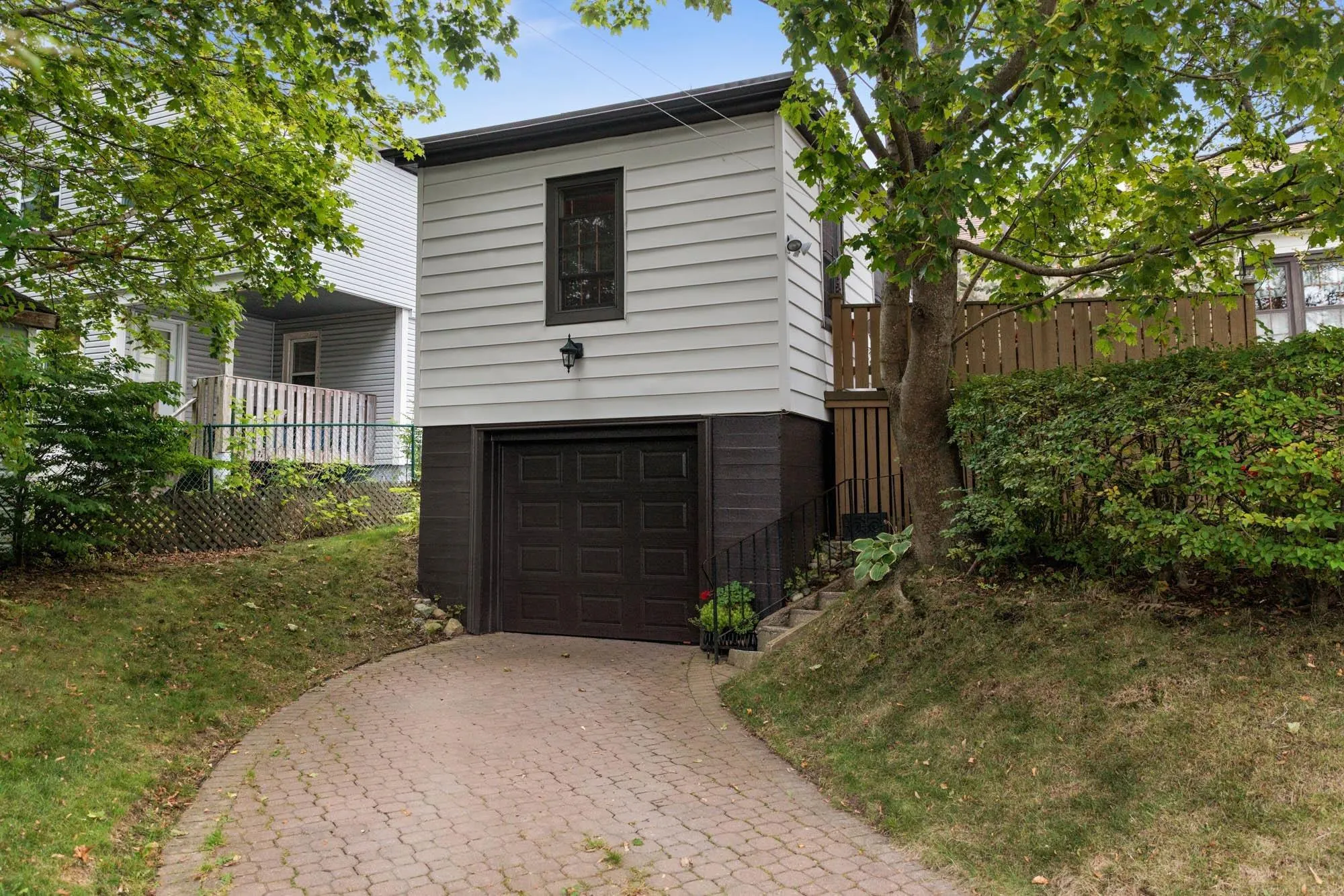 3374 Windsor Street, Halifax, NS B3K 5G4, 3 Bedrooms Bedrooms, ,1 BathroomBathrooms,Residential,For Sale,Windsor,202523138