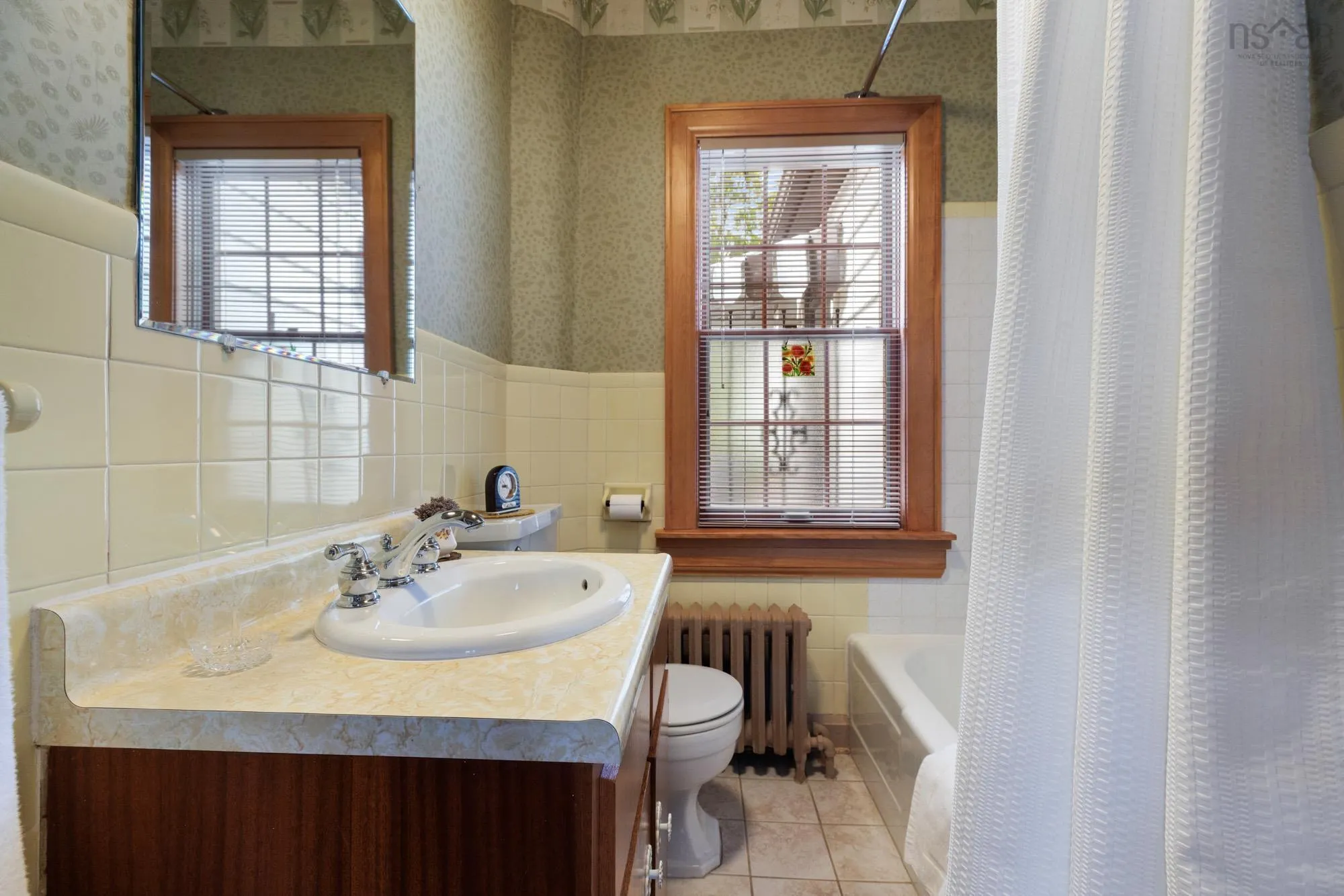 3374 Windsor Street, Halifax, NS B3K 5G4, 3 Bedrooms Bedrooms, ,1 BathroomBathrooms,Residential,For Sale,Windsor,202523138