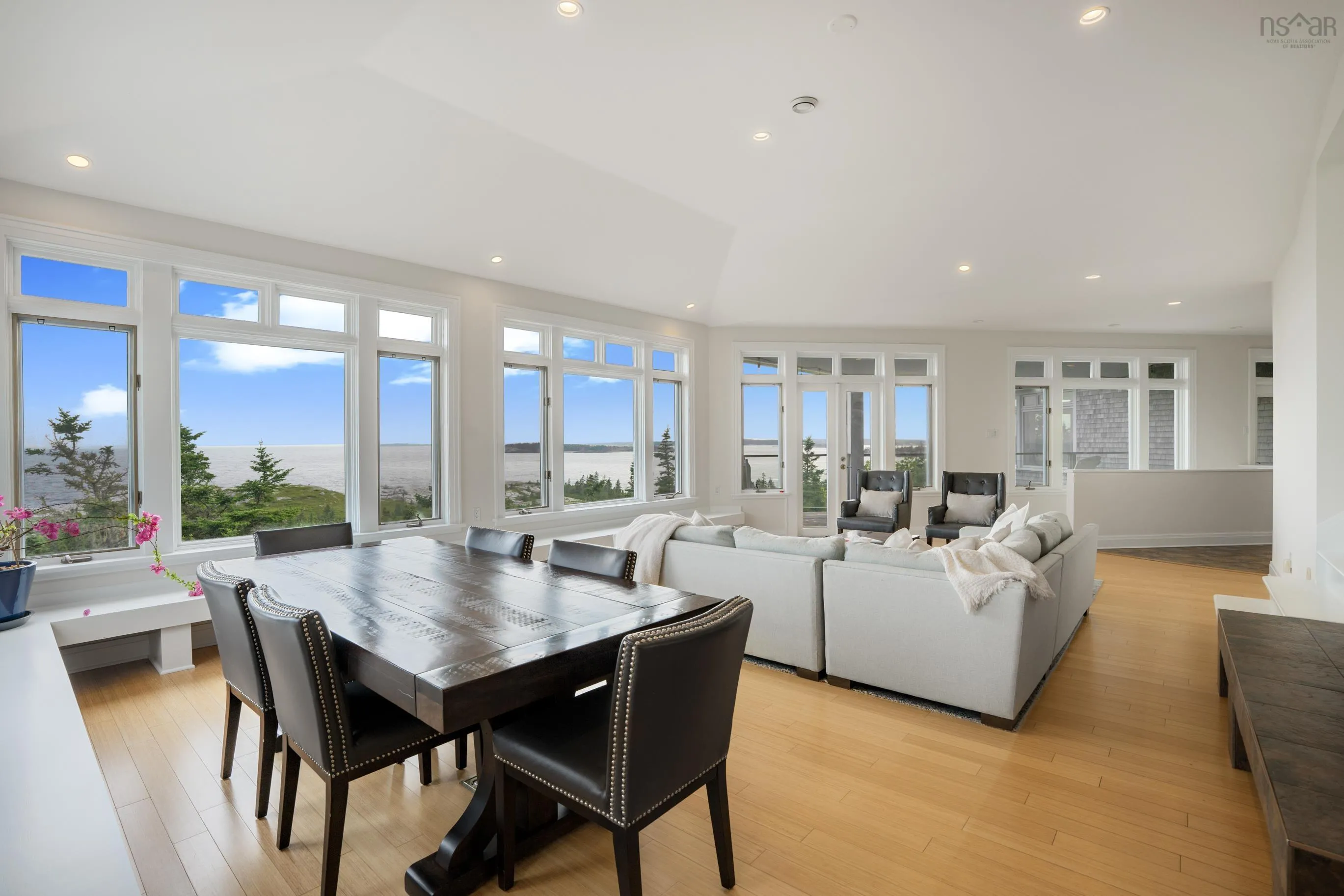196 White Point Run, Northwest Cove, NS B0J 1T0, 3 Bedrooms Bedrooms, ,3 BathroomsBathrooms,Residential,For Sale,White Point,202517288