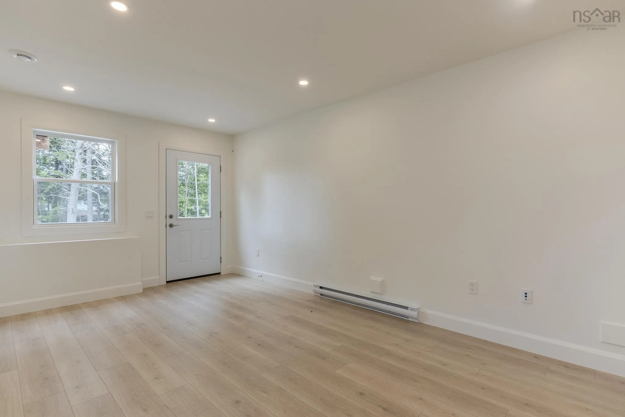 40-37 Pearlgarden Close, Dartmouth, NS B2X 0C3, 4 Bedrooms Bedrooms, ,4 BathroomsBathrooms,Residential,For Sale,Pearlgarden,202519461