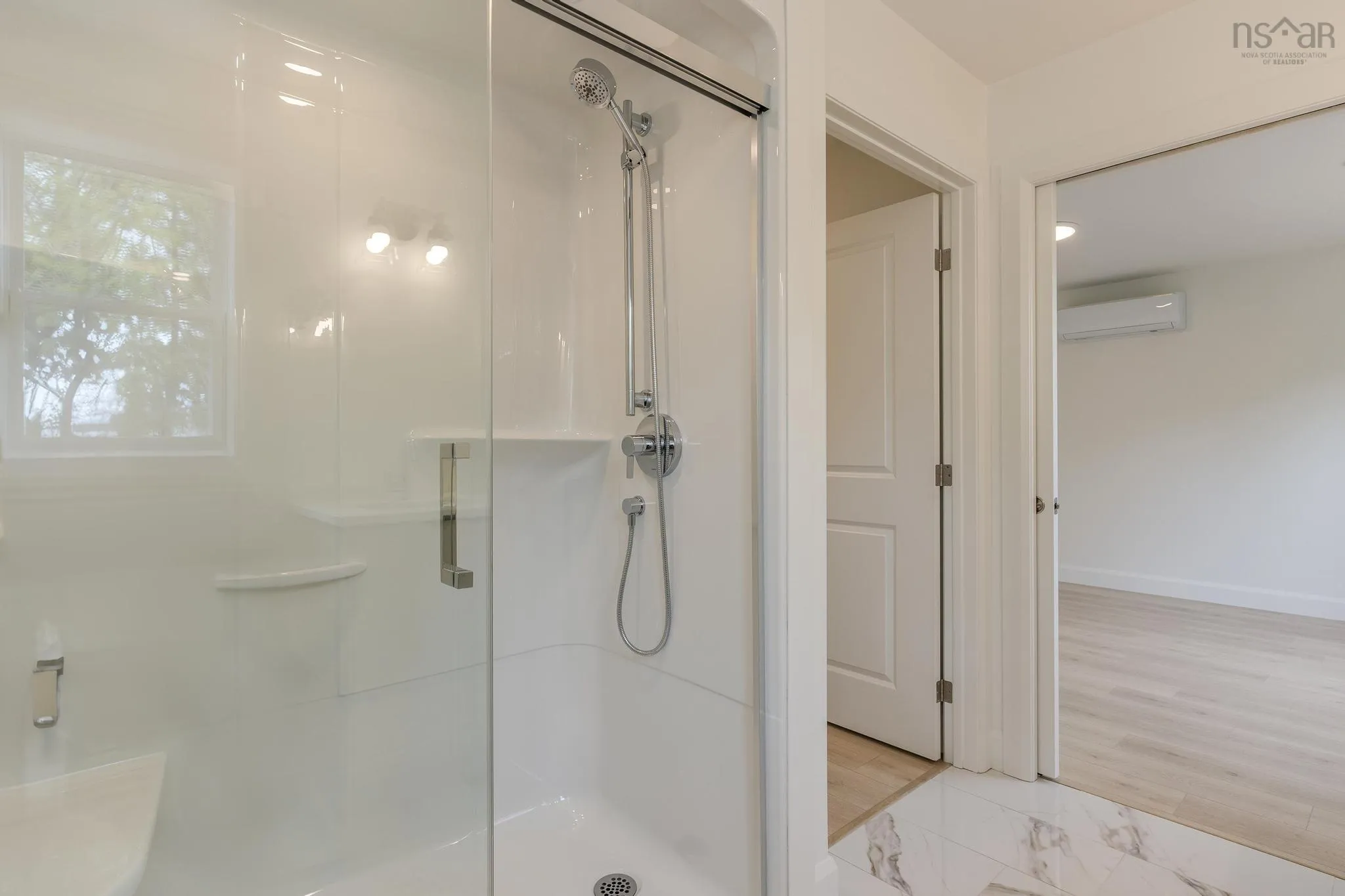 40-37 Pearlgarden Close, Dartmouth, NS B2X 0C3, 4 Bedrooms Bedrooms, ,4 BathroomsBathrooms,Residential,For Sale,Pearlgarden,202519461