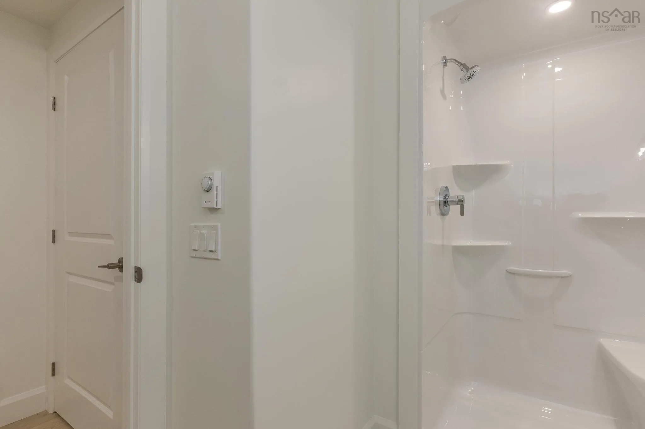 40-37 Pearlgarden Close, Dartmouth, NS B2X 0C3, 4 Bedrooms Bedrooms, ,4 BathroomsBathrooms,Residential,For Sale,Pearlgarden,202519461