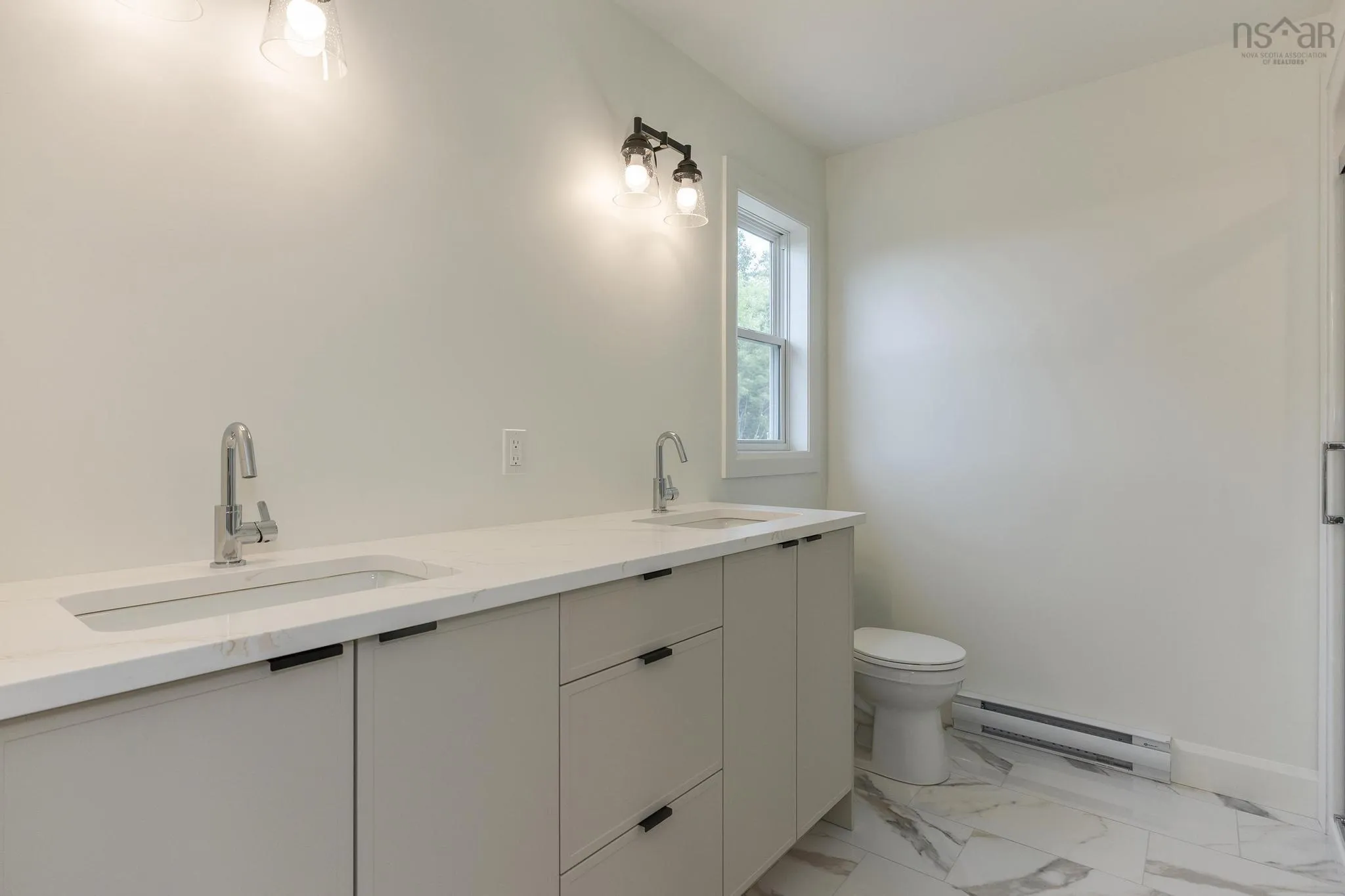40-37 Pearlgarden Close, Dartmouth, NS B2X 0C3, 4 Bedrooms Bedrooms, ,4 BathroomsBathrooms,Residential,For Sale,Pearlgarden,202519461