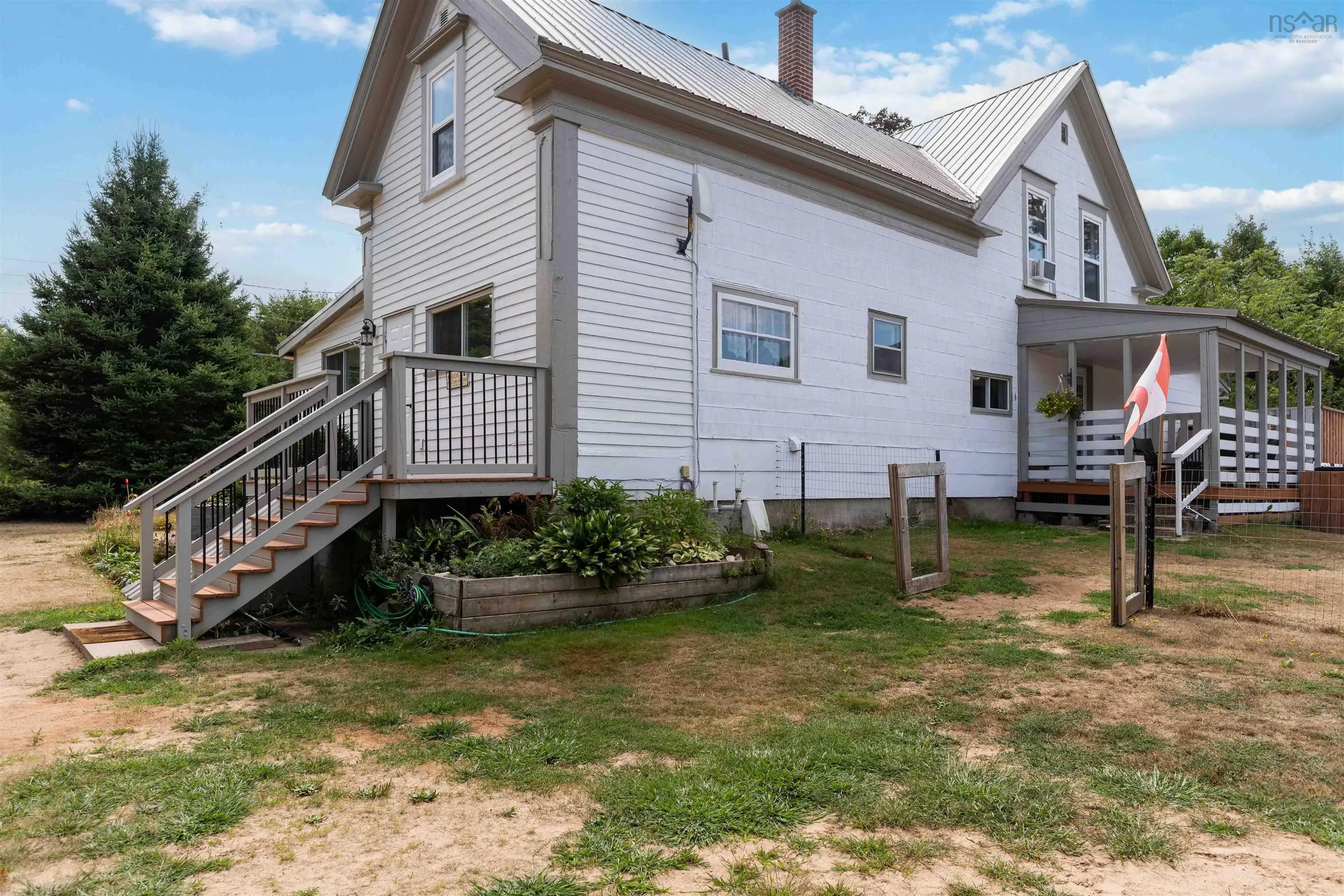 1769 Highway 201, Round Hill, NS B0S 1C0, 5 Bedrooms Bedrooms, ,2 BathroomsBathrooms,Farm,For Sale,Highway 201,202521768