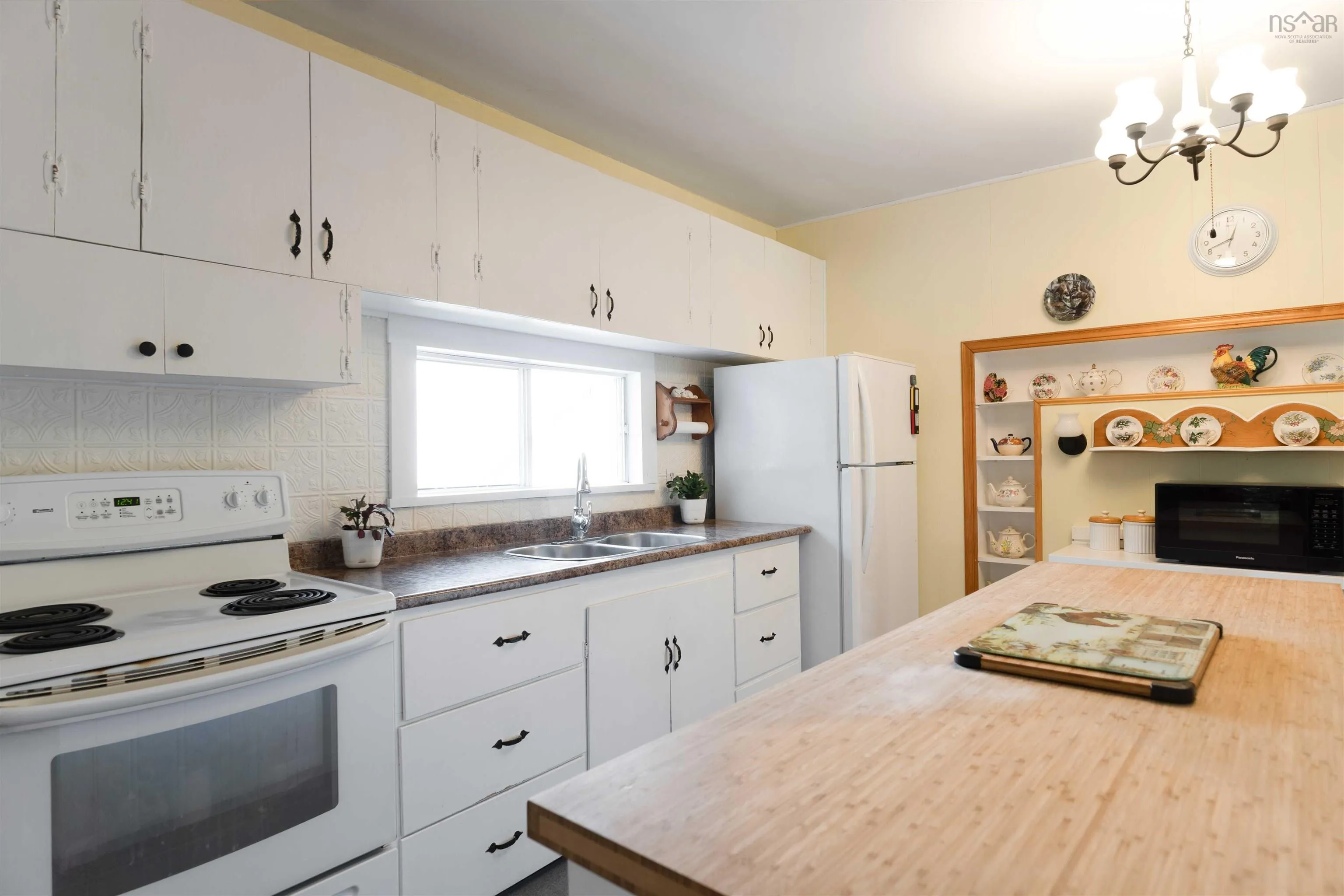 1769 Highway 201, Round Hill, NS B0S 1C0, 5 Bedrooms Bedrooms, ,2 BathroomsBathrooms,Farm,For Sale,Highway 201,202521768